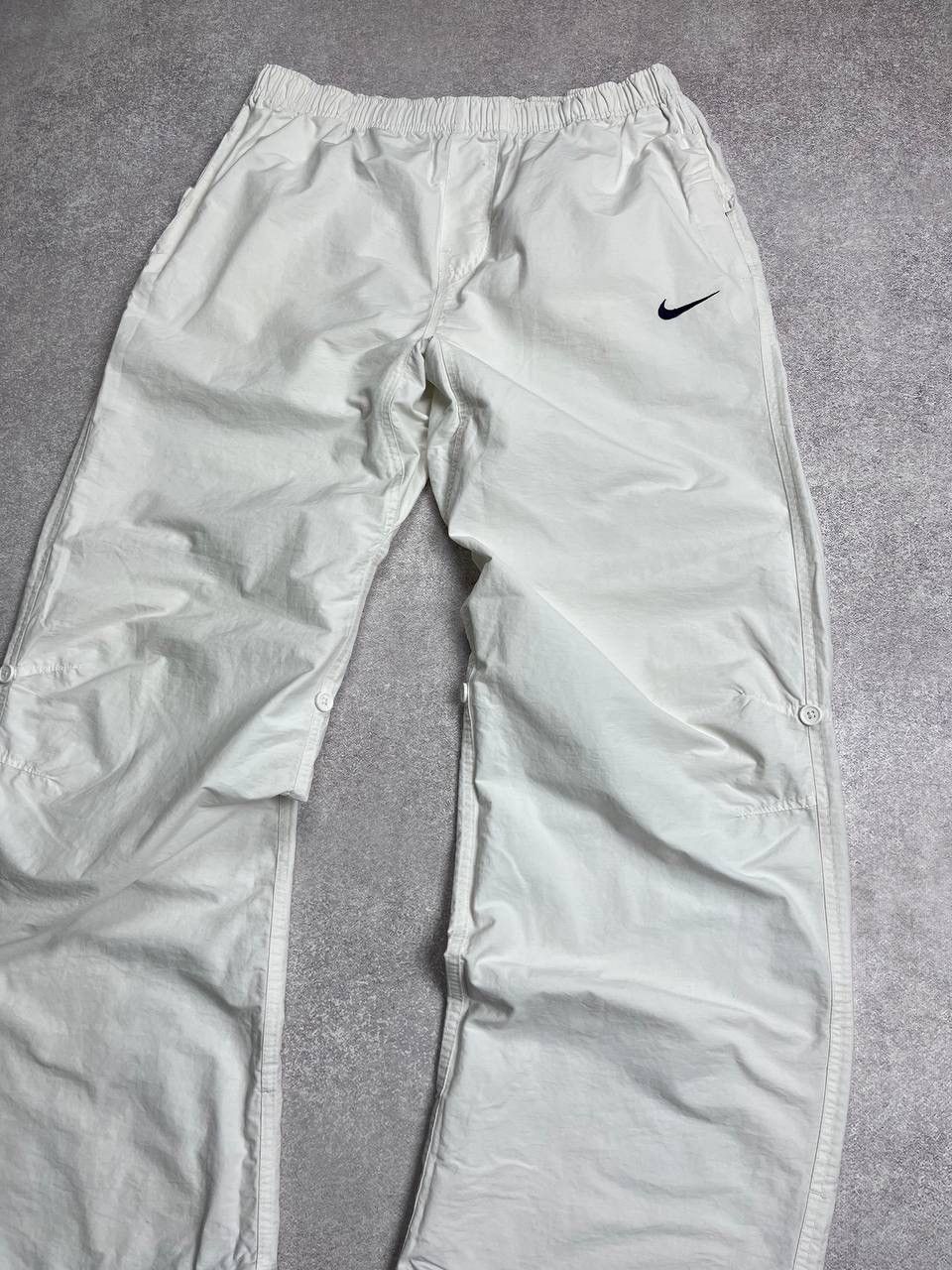 Nike VINTAGE NIKE SWOOSH WHITE TN+ BAGGY TRACK PANTS Y2K M Size US 32 / EU 48 - 3 Thumbnail