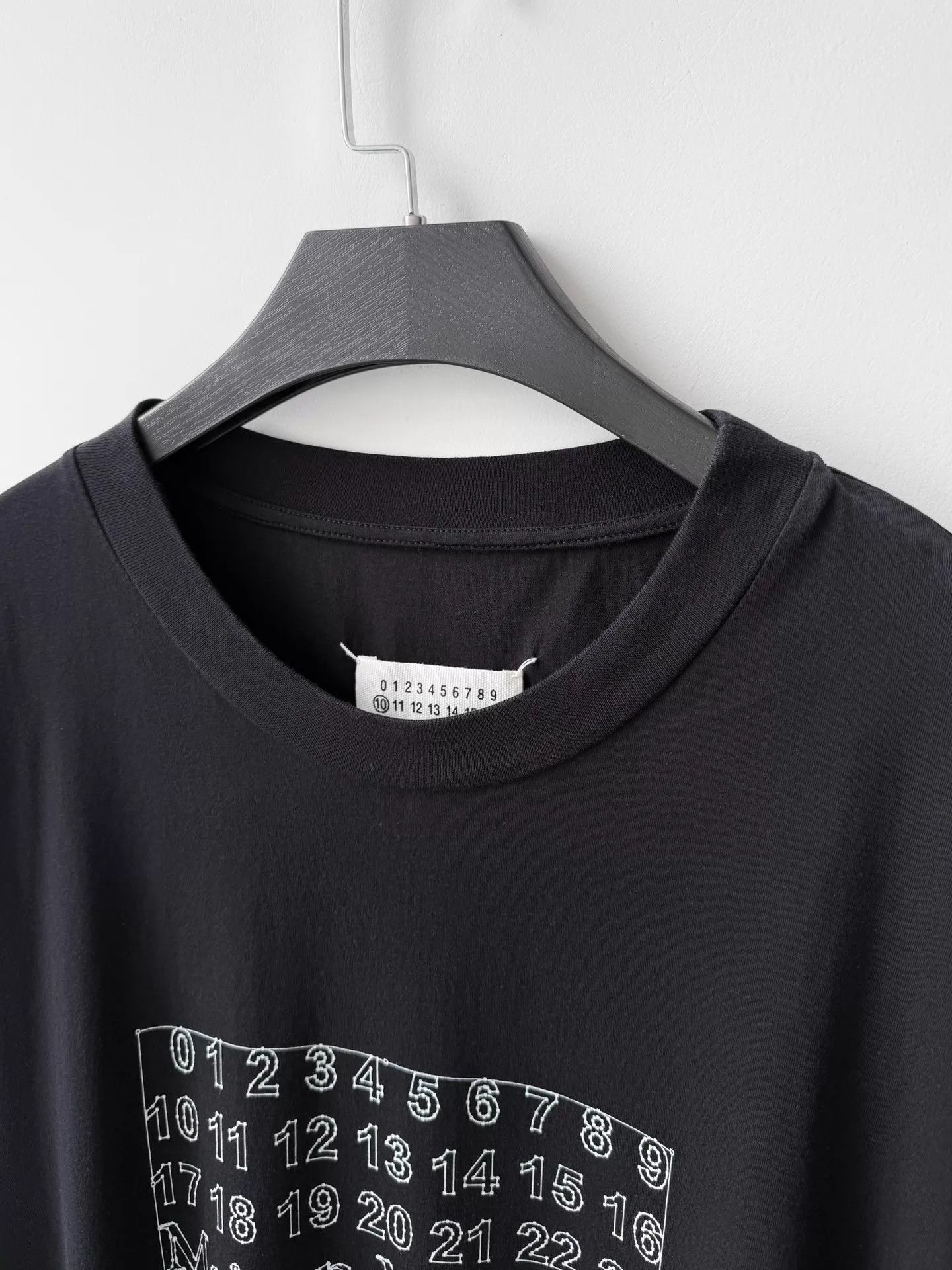 Maison Margiela Maison Margiela S/S20 Digital Print T-shirt 52 IT Size US L / EU 52-54 / 3 - 4 Thumbnail