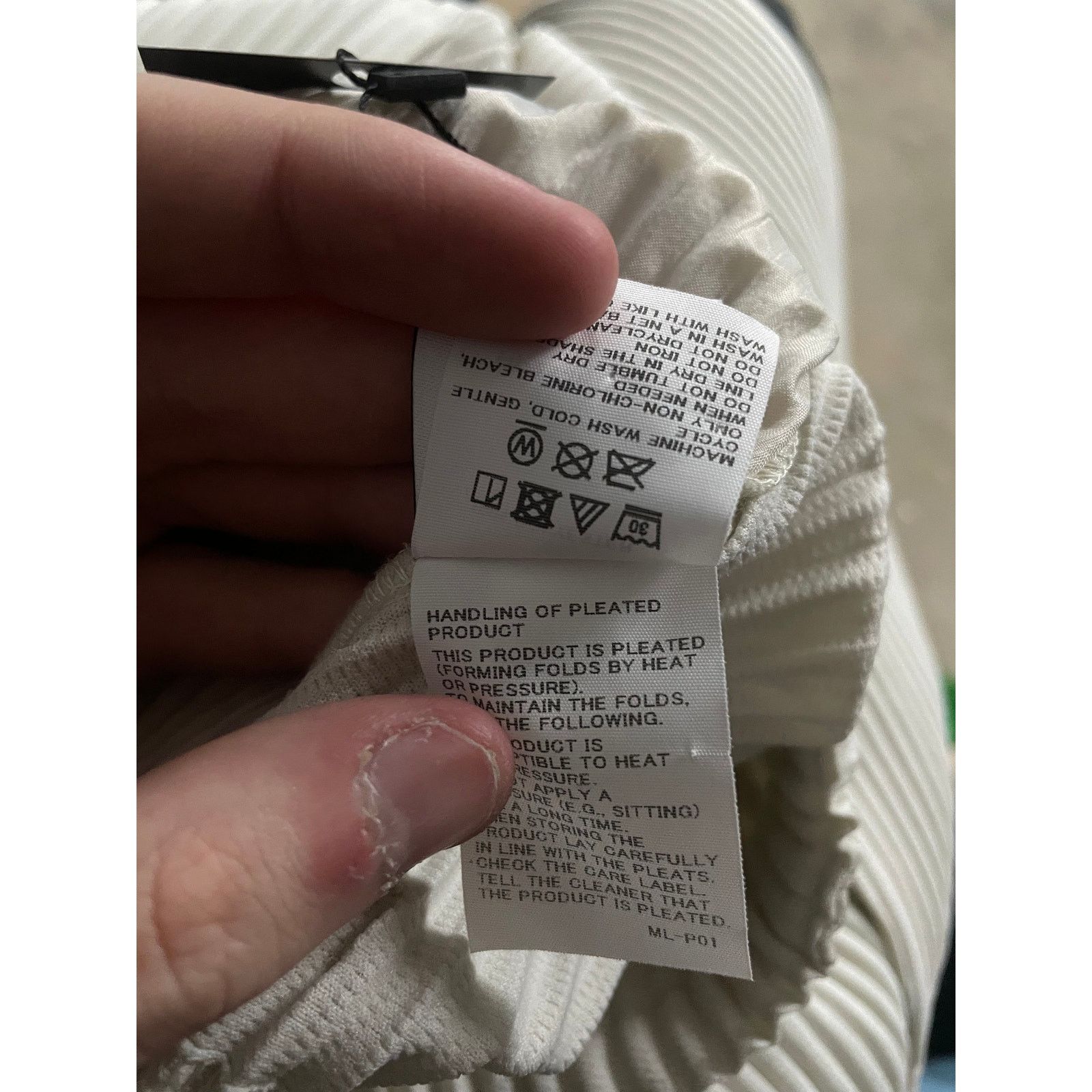 Issey Miyake Issey Miyake Pants White Used 2 (34) Size US 34 / EU 50 - 4 Thumbnail