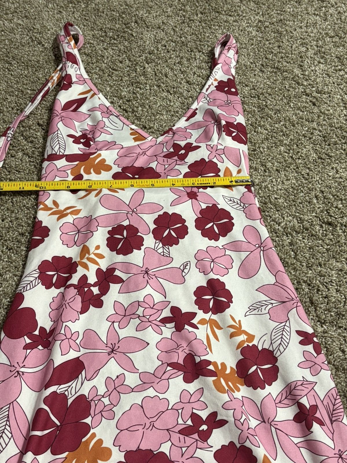 Shein (SHEIN) Floral Fitted Halter Dress: Size XS Size XS / US 0-2 / IT 36-38 - 3 Thumbnail