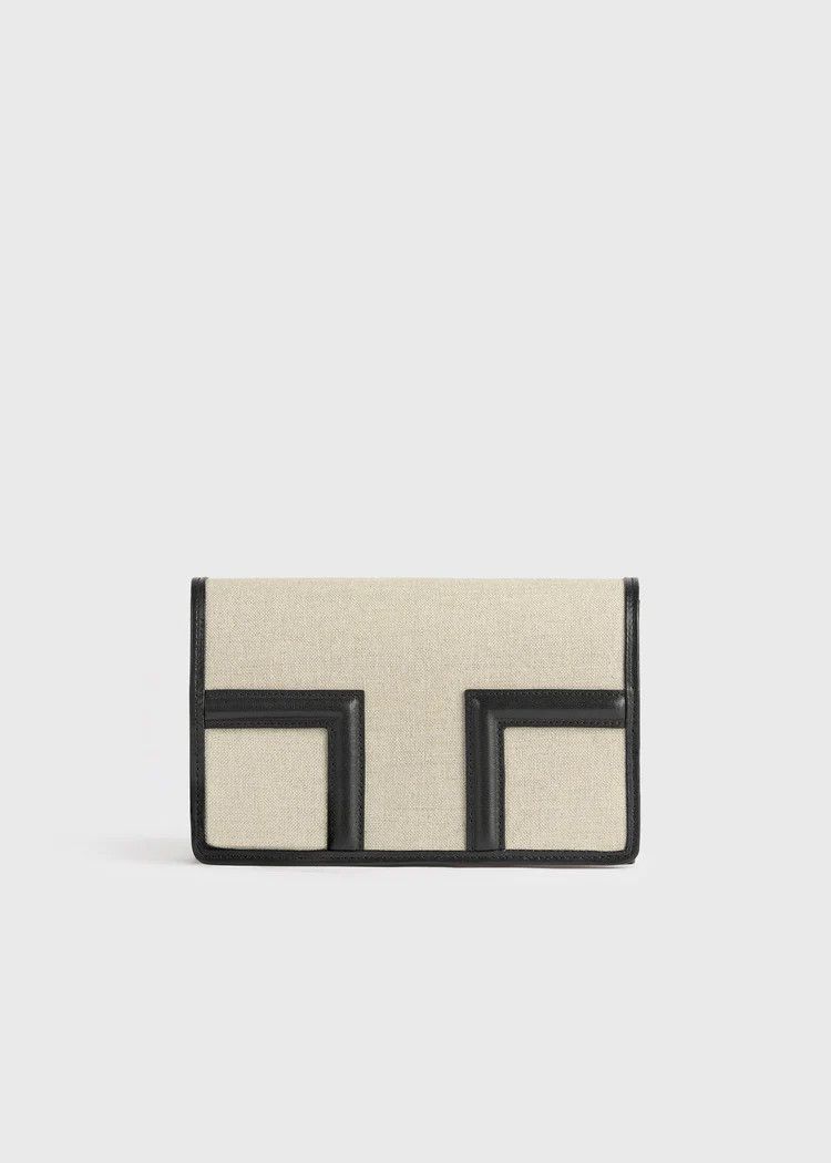 Toteme os11x0726 Size: OS / T-Flap Envelope in Ecru/Black Size ONE SIZE - 1 Thumbnail