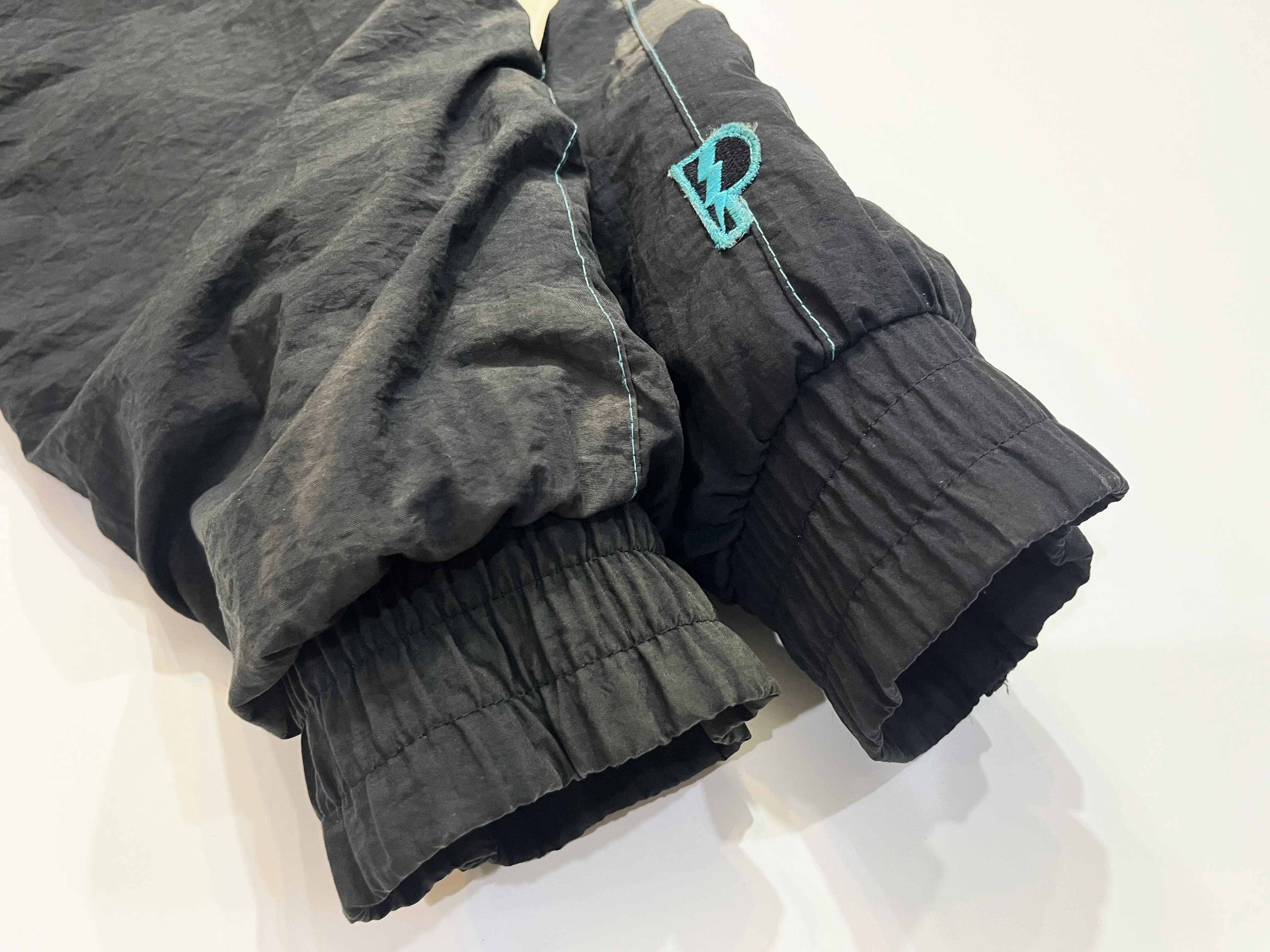 Pro Player Vintage Pro Player Vancouver Grizzlies NBA Puffer Jacket Size US L / EU 52-54 / 3 - 8 Thumbnail