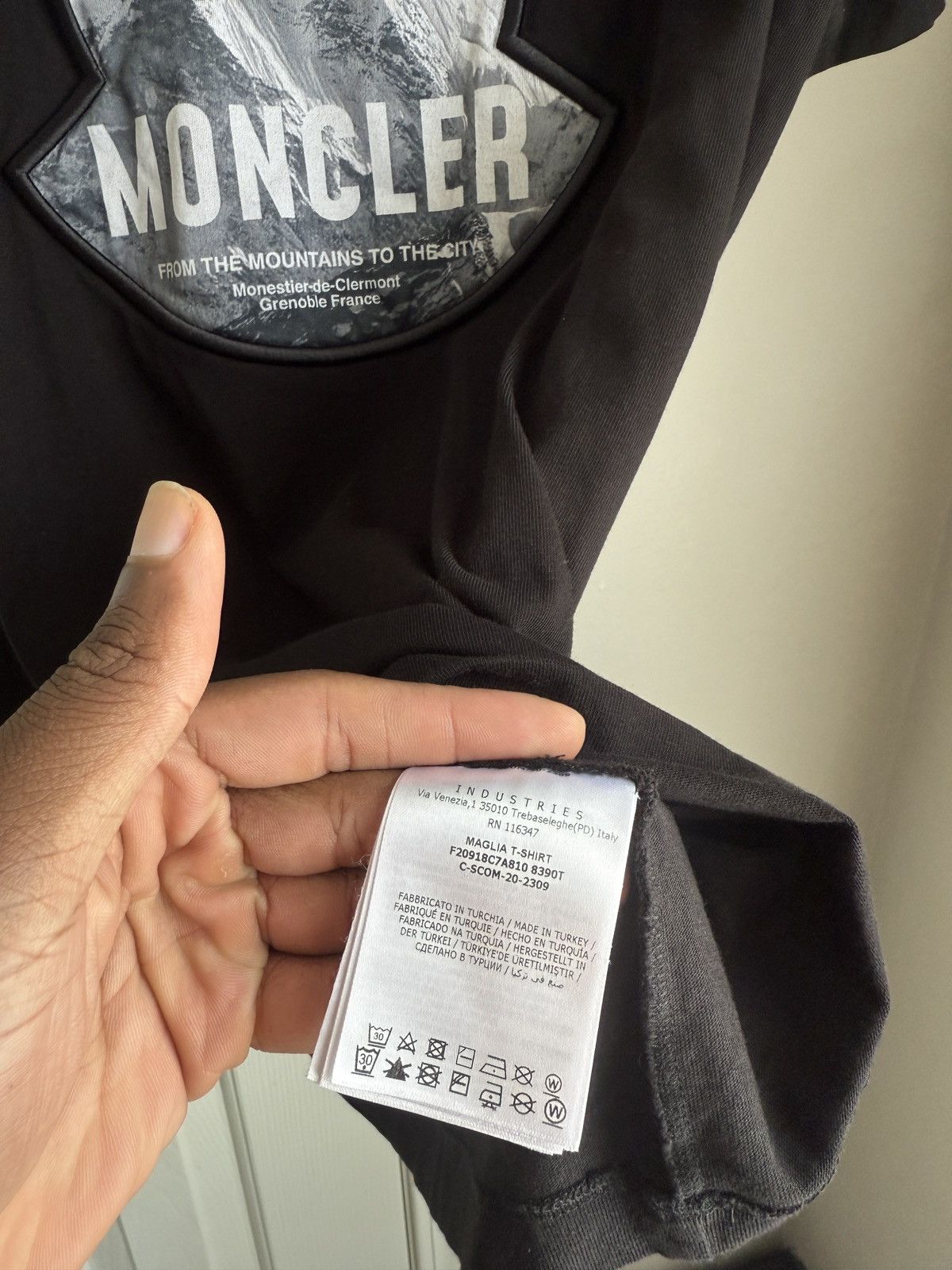 Moncler Moncler T-Shirt Size US M / EU 48-50 / 2 - 3 Thumbnail