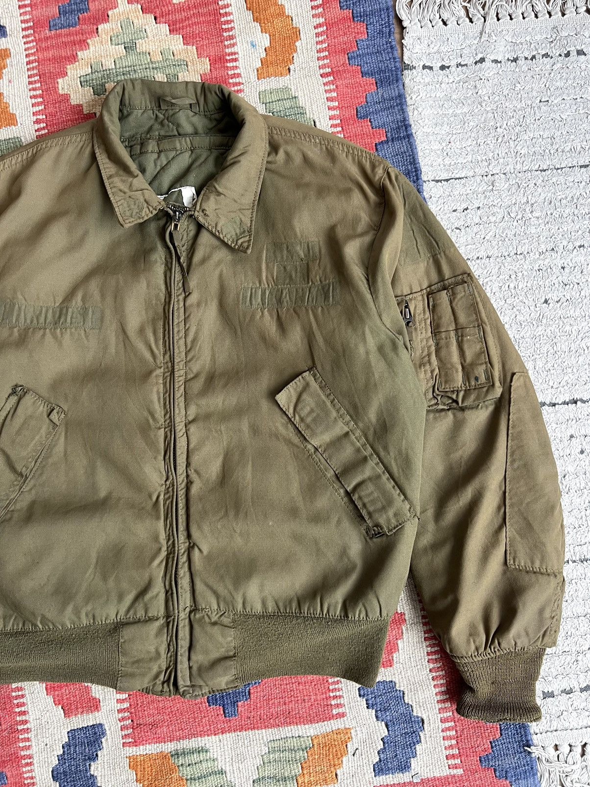 Buzz Rickson's 🇺🇸Vintage 1970s U.S. Army Cold Weather Combat Vehicle Jacket Size US M / EU 48-50 / 2 - 6 Thumbnail