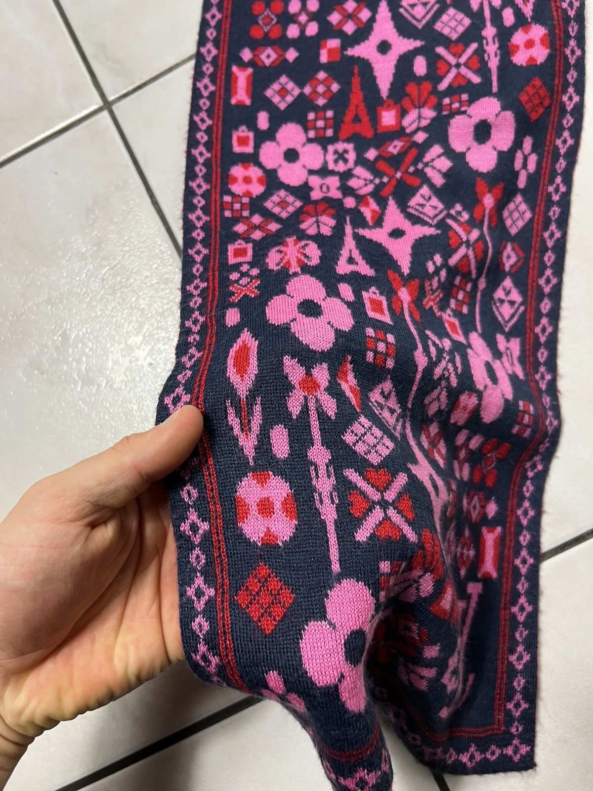 Louis Vuitton Vintage Louis Vuitton set hat+scarf floral monogram luxury Size ONE SIZE - 6 Thumbnail