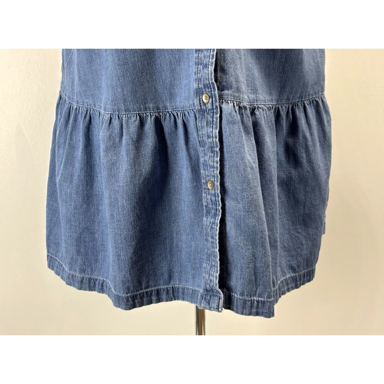 Gap VINTAGE Gap Mini Shirt Dress Women’s Small Blue Chambray Ruffle Pockets Casual Size S / US 4 / IT 40 - 6 Thumbnail