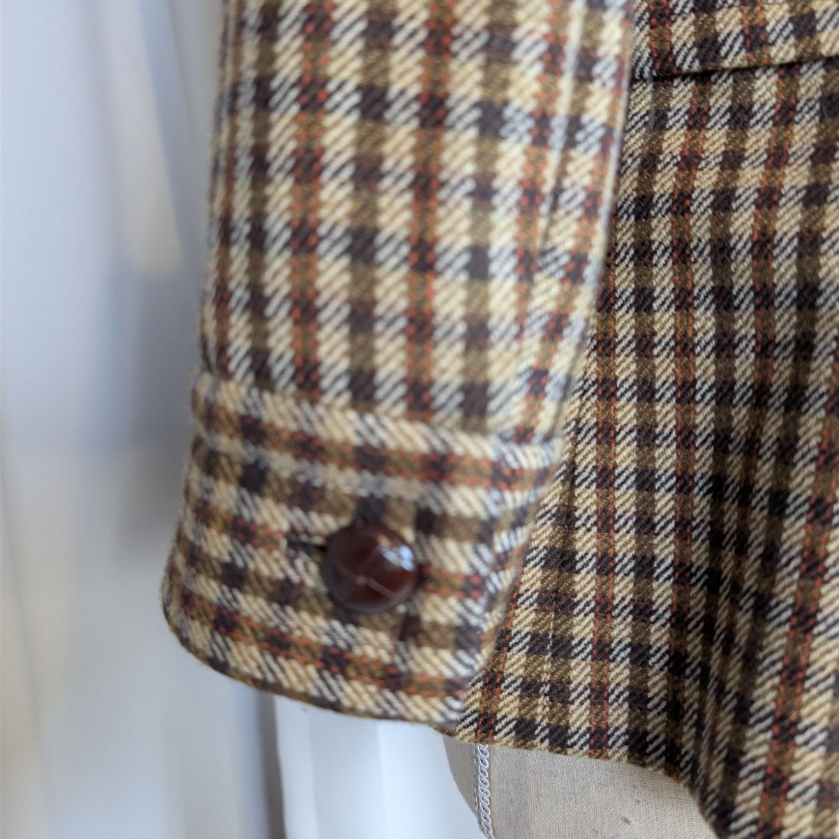 Other Vintage Talbots Wool Plaid Jacket Blazer Petite 4P Brown 90s Size S / US 4 / IT 40 - 12 Thumbnail