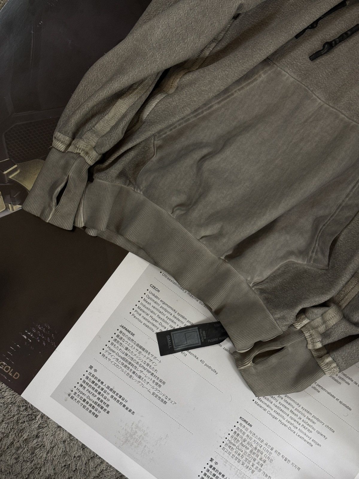 Isaac Sellam Experience Isaac Sellam Experience Kangourou Pocket 69 Hoodie Size US S / EU 44-46 / 1 - 6 Thumbnail