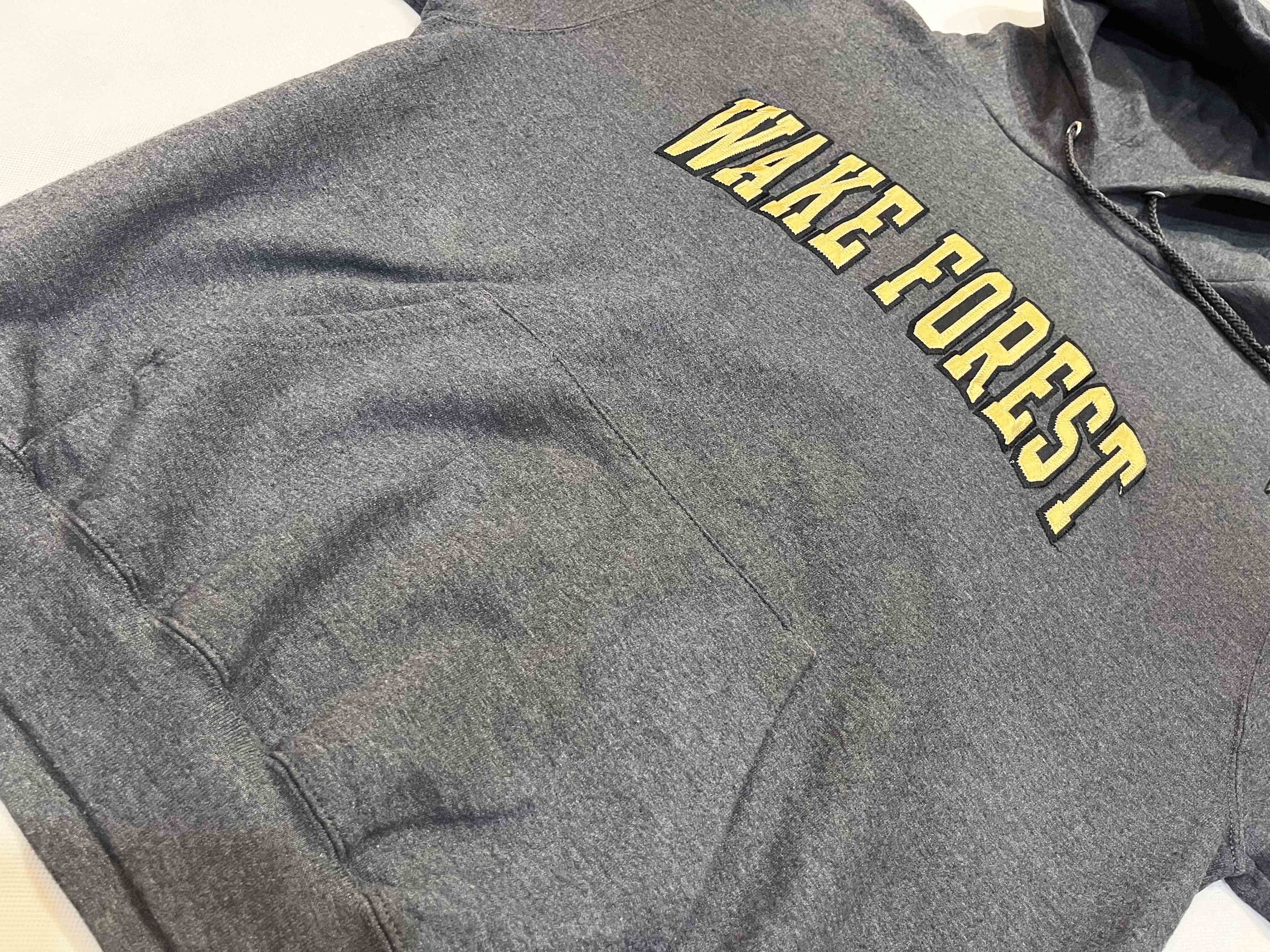Champion × NCAA × Vintage Vintage Champion Wake Forest Demon Deacons Hoodie Sweatshirt Size US L / EU 52-54 / 3 - 5 Thumbnail