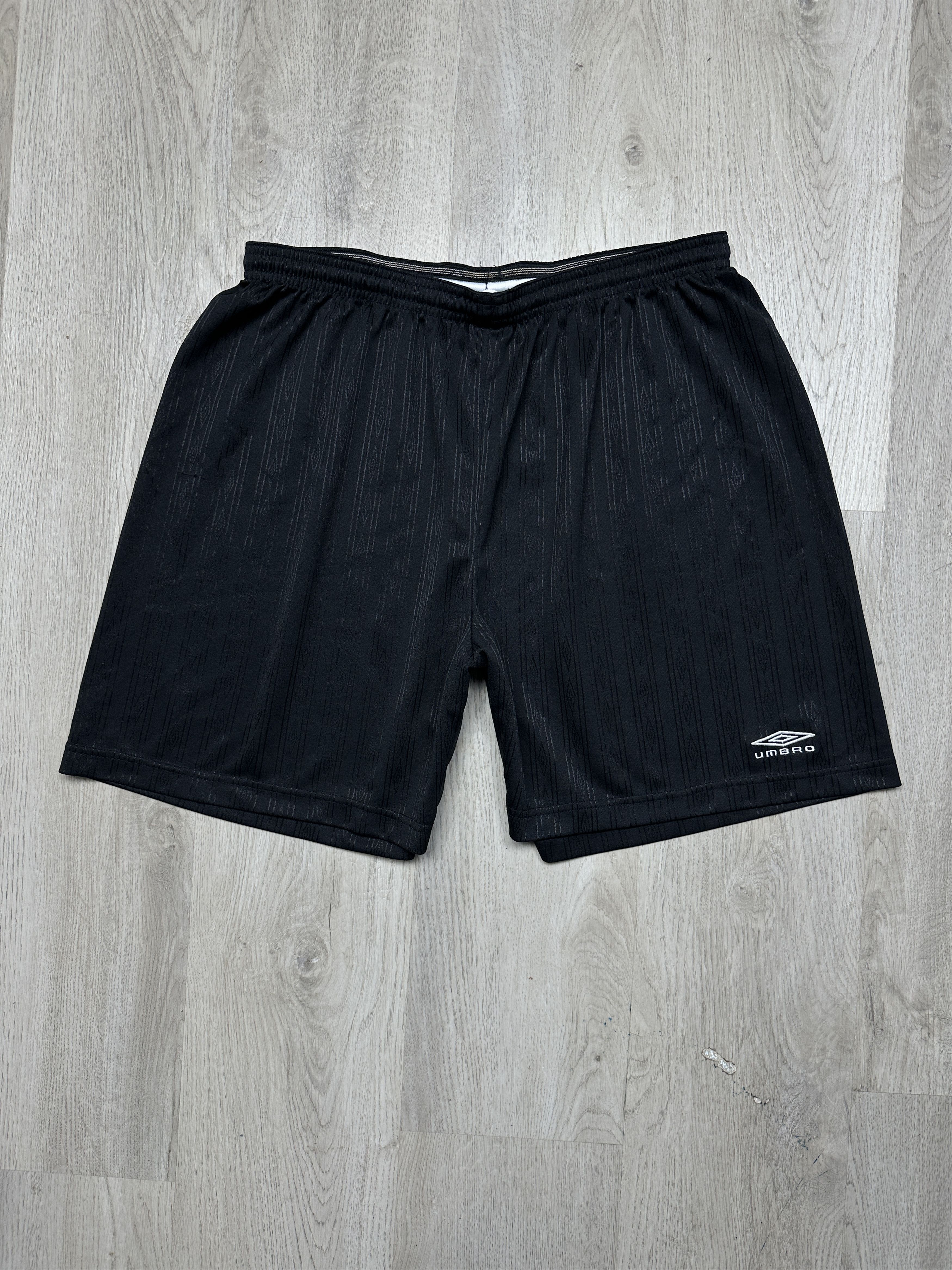 Umbro Umbro Vintage Mens Shorts Size US 38 / EU 54 - 1 Thumbnail