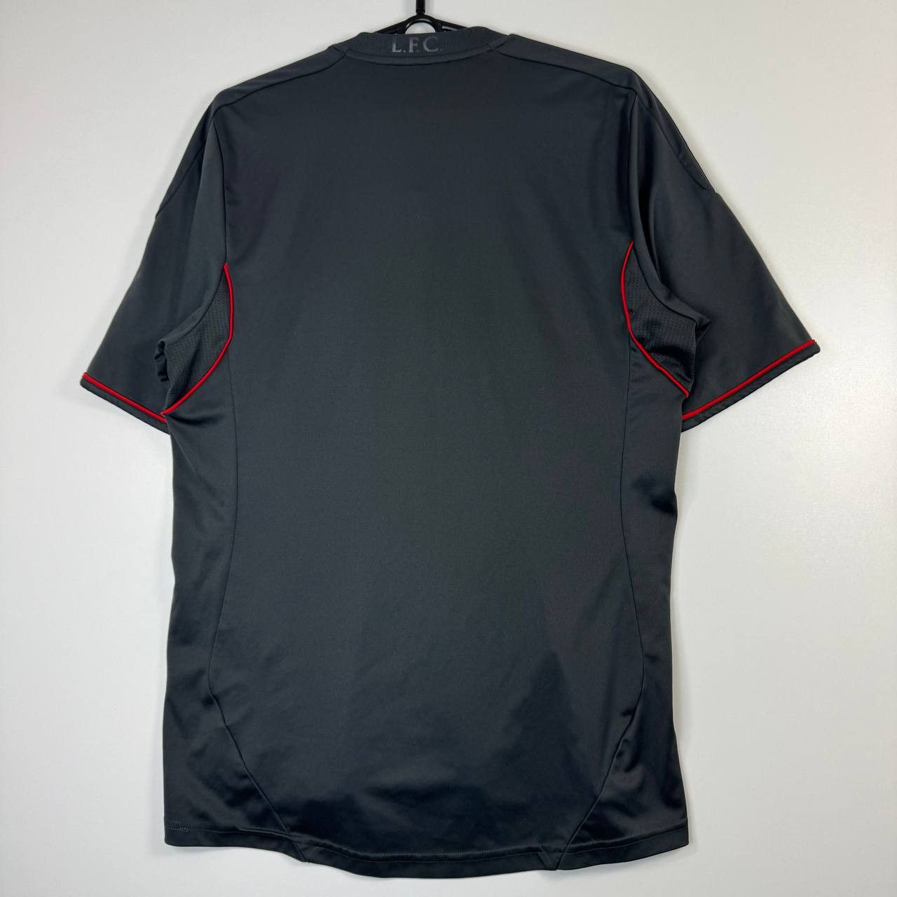 Adidas Adidas Liverpool 2011-12 FC Away Jersey V13870 Mens Size M Size US M / EU 48-50 / 2 - 13 Thumbnail