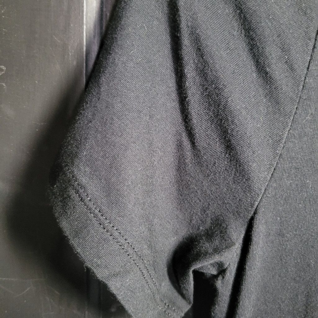 Logo 7 Logo, black top with a pocket, XS, nwot Size XS / US 0-2 / IT 36-38 - 5 Thumbnail