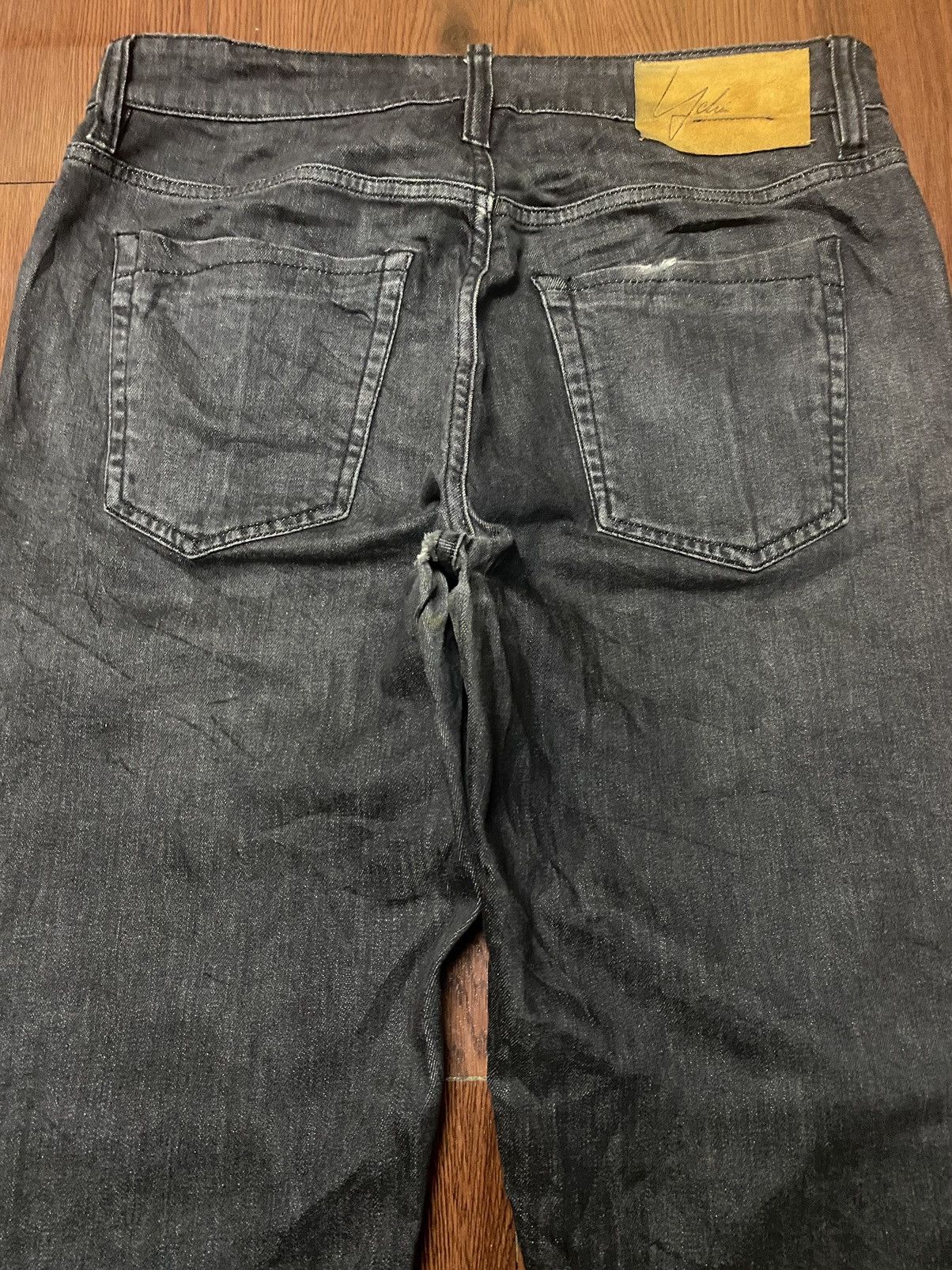 Japanese Brand Vintage Japanese Brand Faded Wash Loose Jeans Size US 33 - 4 Thumbnail