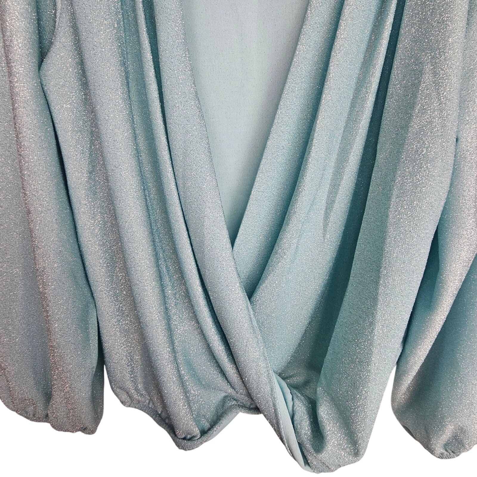 Boston Proper Boston Proper Glitter Surplice Top Sz M Sparkle Puff Sleeve Size M / US 6-8 / IT 42-44 - 3 Thumbnail