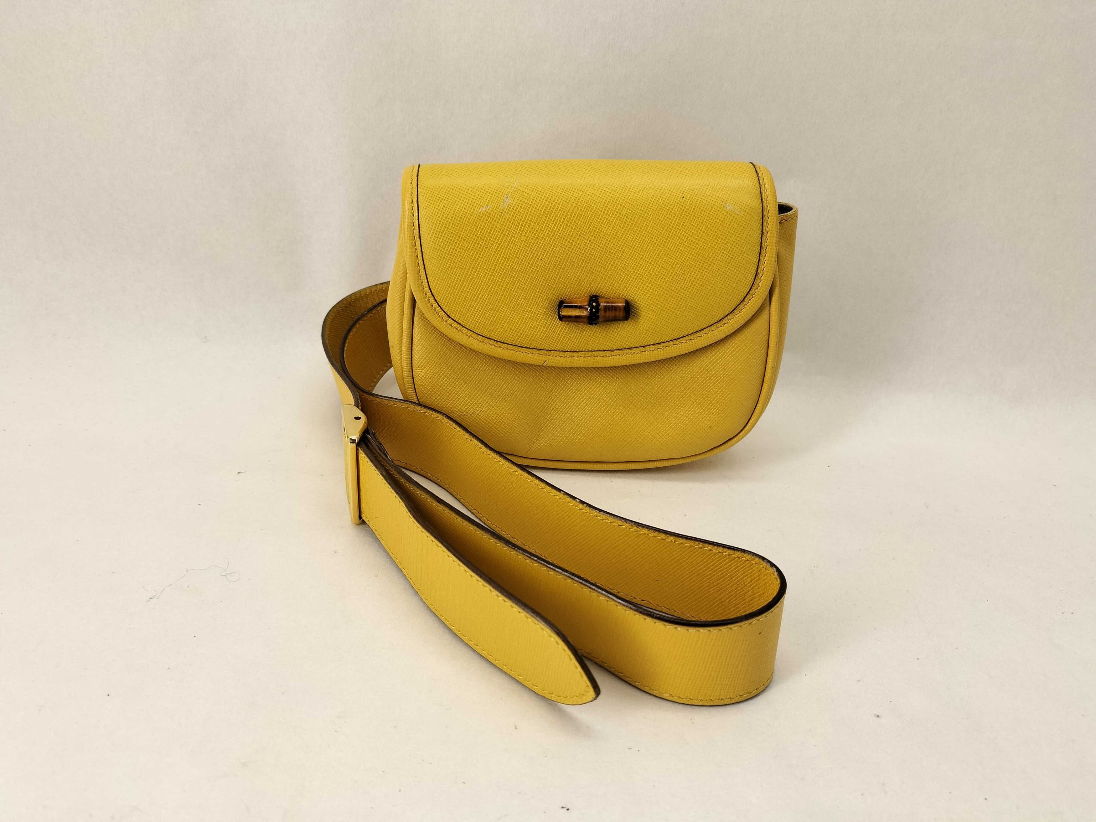 Gucci Gucci Front Zip Belt Bag GG Rubber Effect Leather Size ONE SIZE - 1 Thumbnail