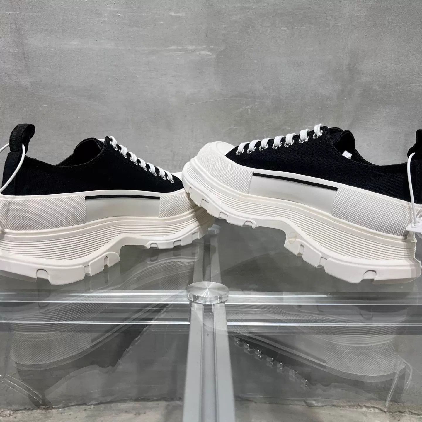 Alexander McQueen Alexander McQueen Black White Combat Boots 41 Size US 8 / EU 41 - 5 Thumbnail
