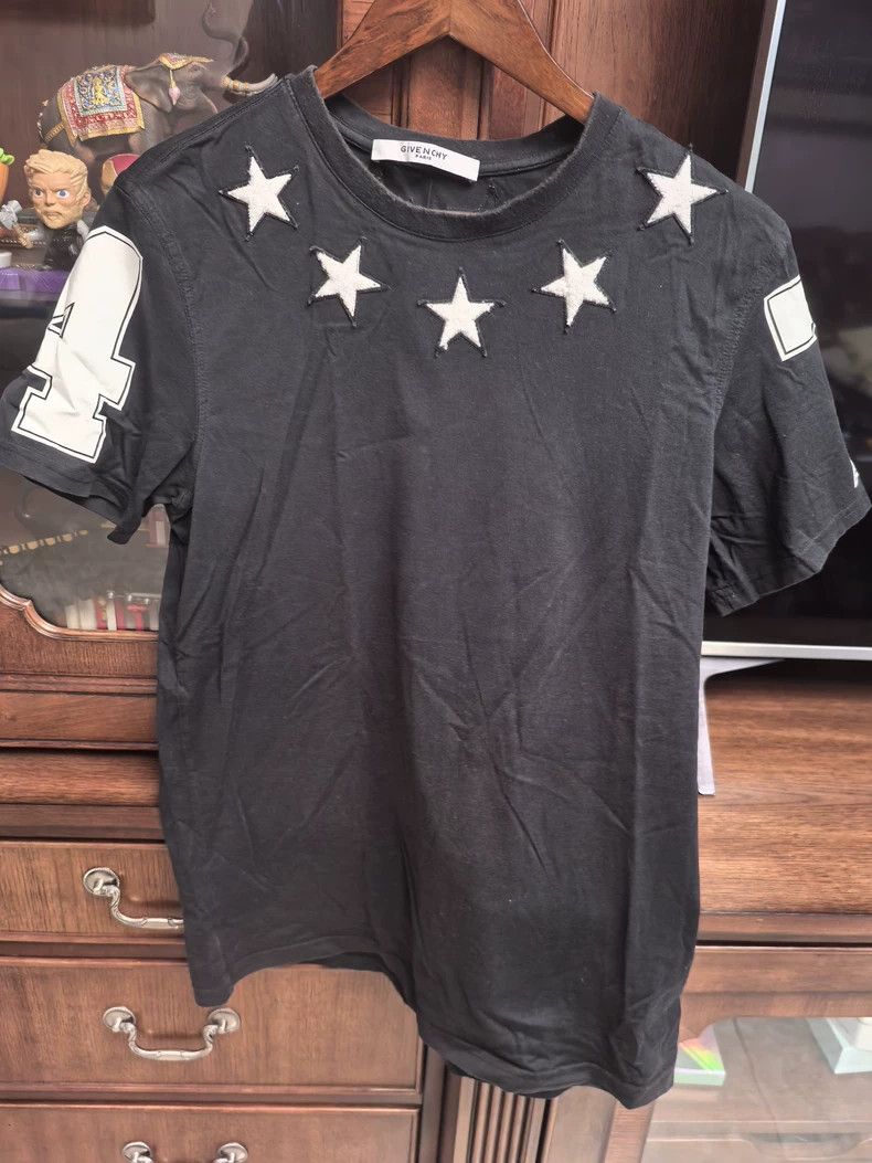 Givenchy Givenchy Five-Star Velvet Short-Sleeve, Size M Size US M / EU 48-50 / 2 - 1 Thumbnail