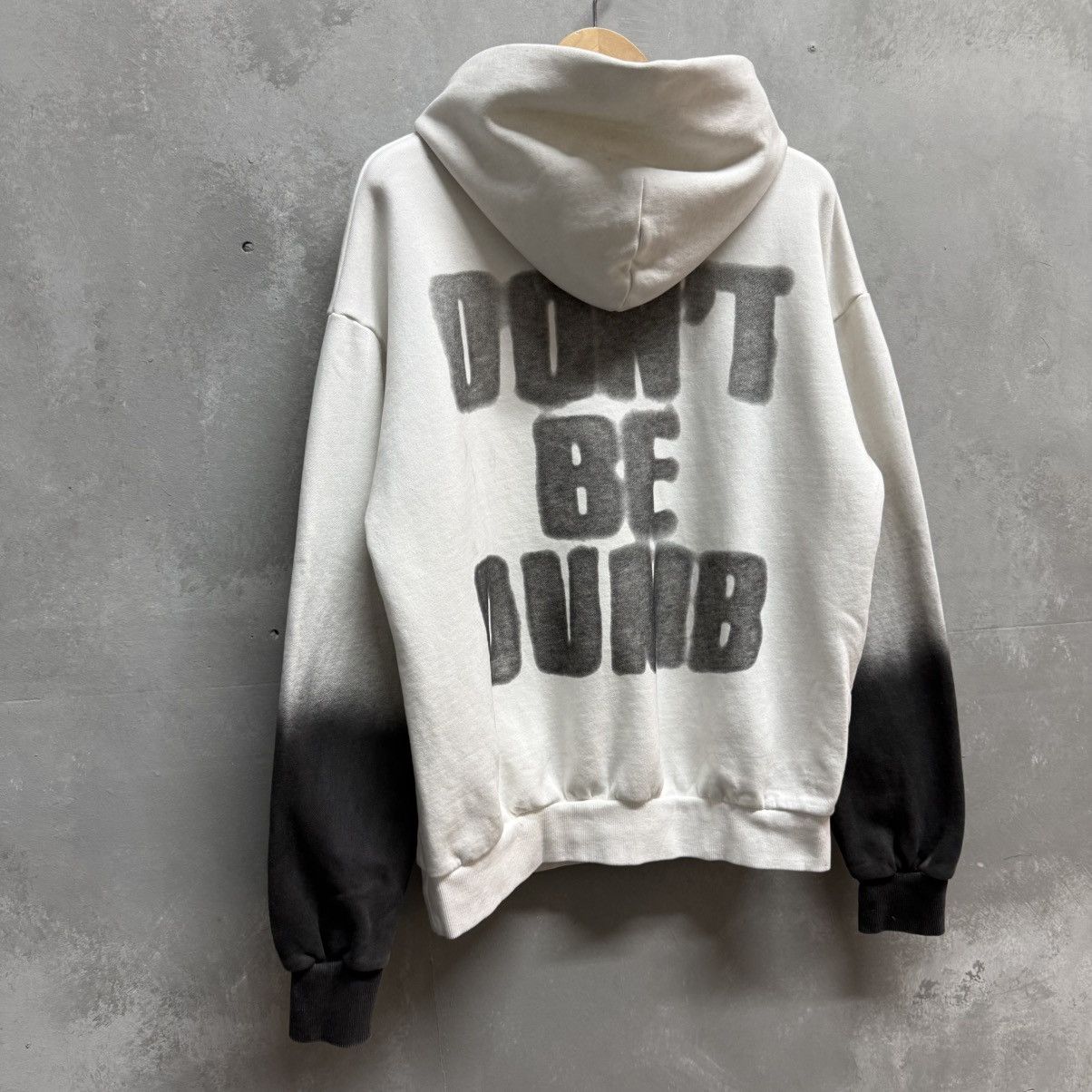 A$AP Rocky A$AP ROCKY AWGE “DON’T BE DUMB” “I HEART” SHIRHEAD HOODIE Size US S / EU 44-46 / 1 - 11 Thumbnail