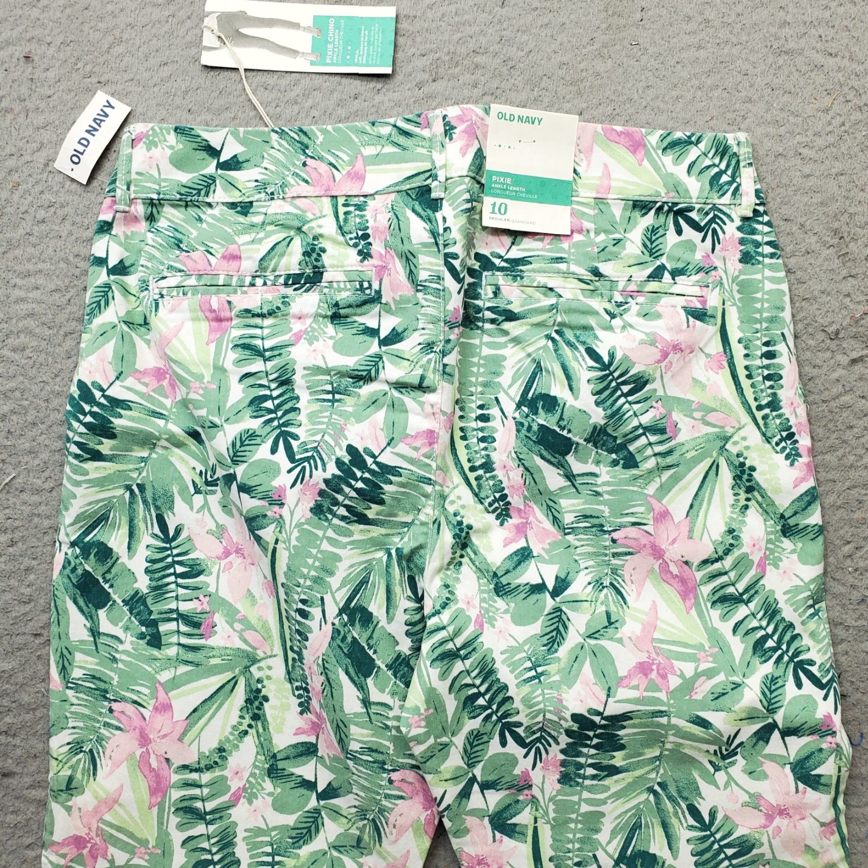 Old Navy Old Navy Pixie Chino Pants Womens Size 10 Multicolor Tropical Print Flat Front Size 32" / US 10 / IT 46 - 7 Thumbnail