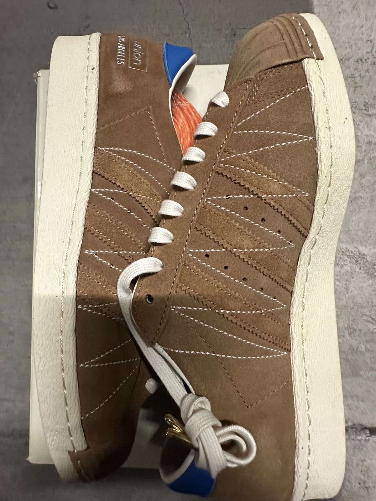 Adidas × Union LA Adidas superstar x union la Size US 9.5 / EU 42-43 - 2 Thumbnail