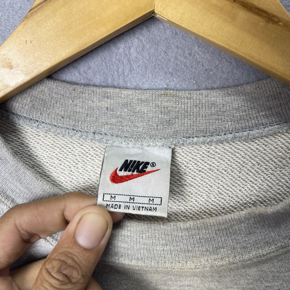 Nike 2000s Nike Spellout Embroidered Sweatshirt Size US M / EU 48-50 / 2 - 10 Thumbnail