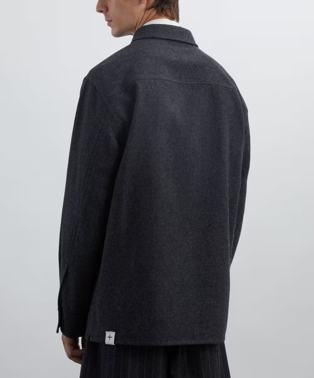 Jil Sander o1w1db11025 Wool Shirt Jacket in Dark Grey Size US M / EU 48-50 / 2 - 4 Thumbnail