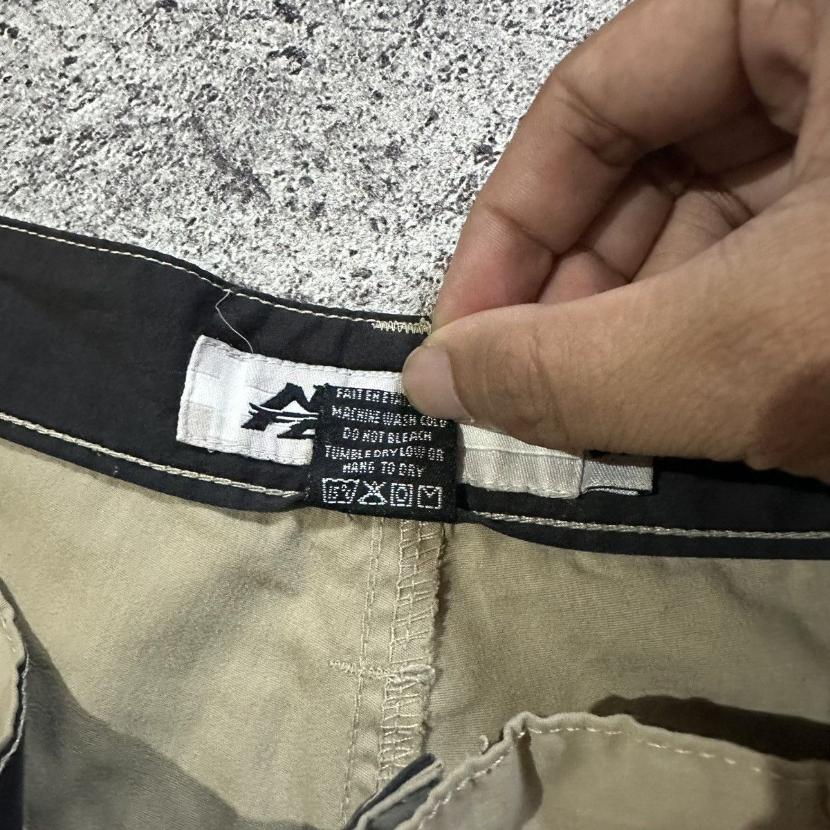 No Fear Vintage Y2K No Fear Nylon Multi Pocket Shortpants Size US 30 / EU 46 - 7 Thumbnail