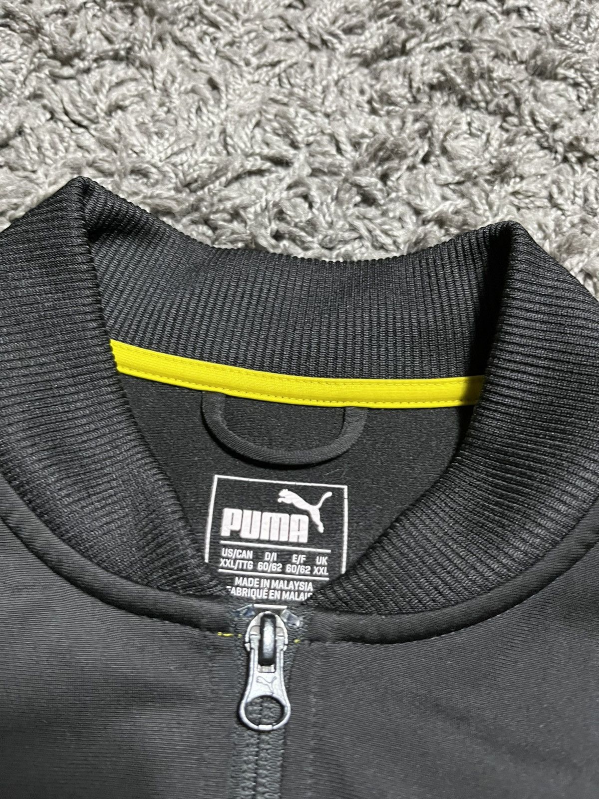 Puma PUMA BORUSSIA DORTMUND BVB 2016/17 FOOTBALL JACKET Size US XXL / EU 58 / 5 - 3 Thumbnail