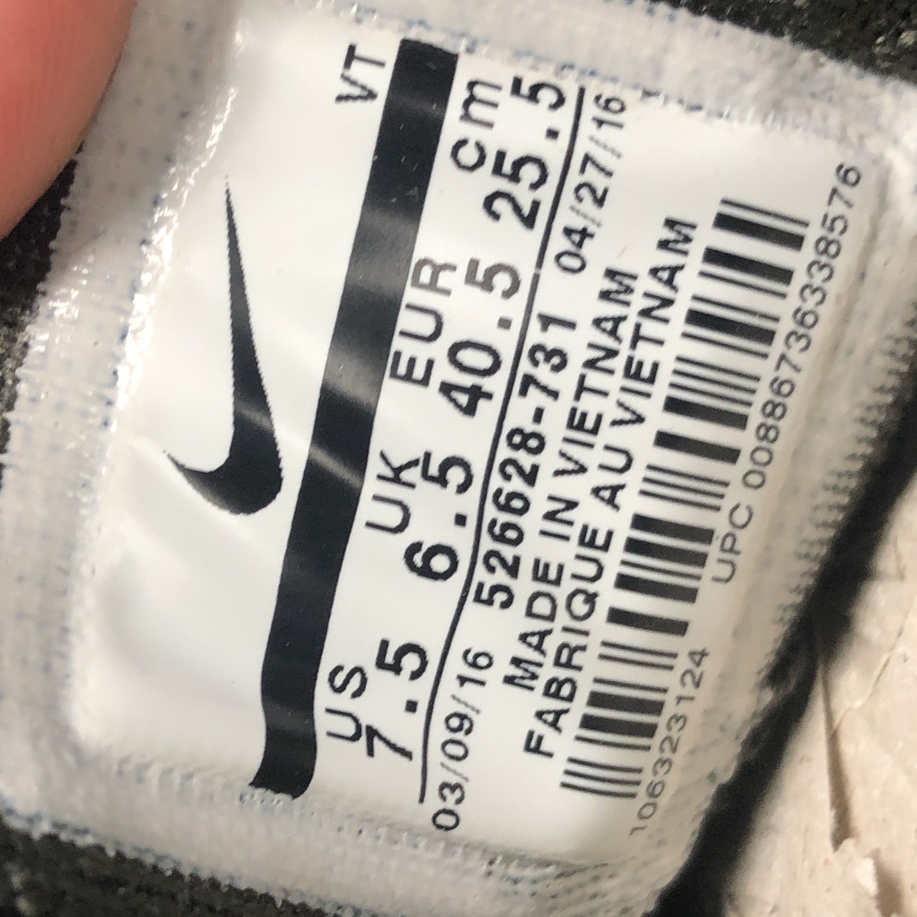 Nike Nike Flyknit Race 2016 US 7,5 EU 40,5 Size US 7.5 / EU 40-41 - 6 Thumbnail