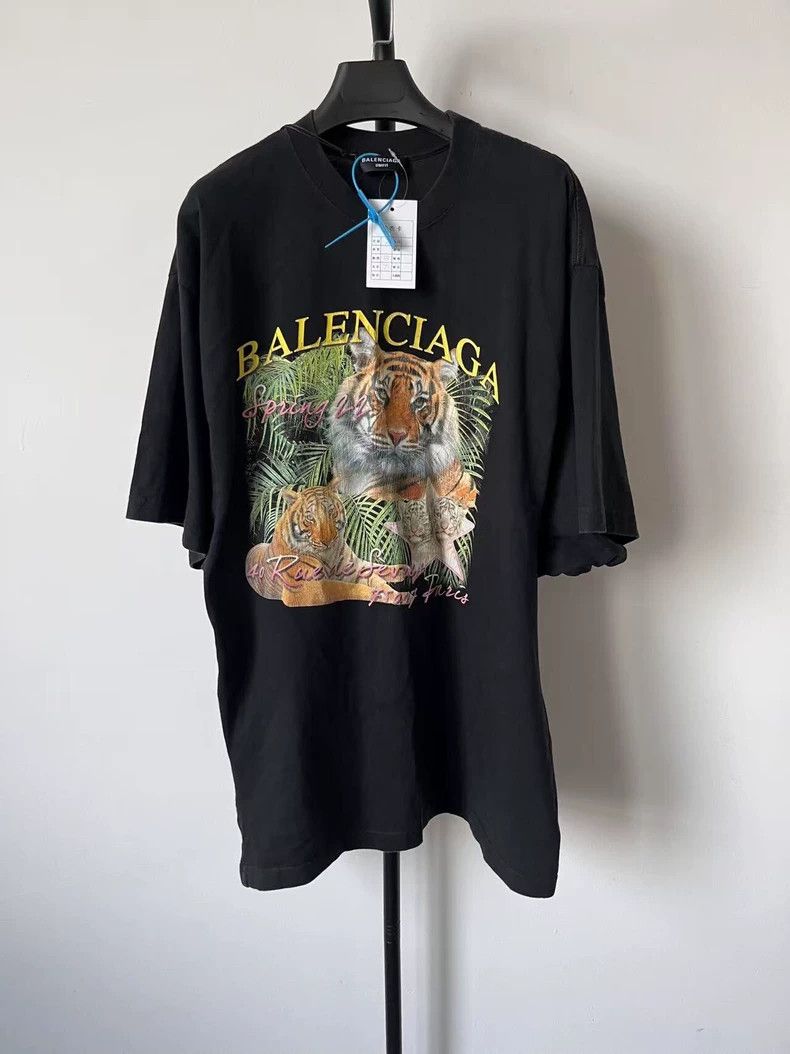 Balenciaga Balenciaga Tiger head jungle tiger monogram cartoon print Size US M / EU 48-50 / 2 - 1 Thumbnail