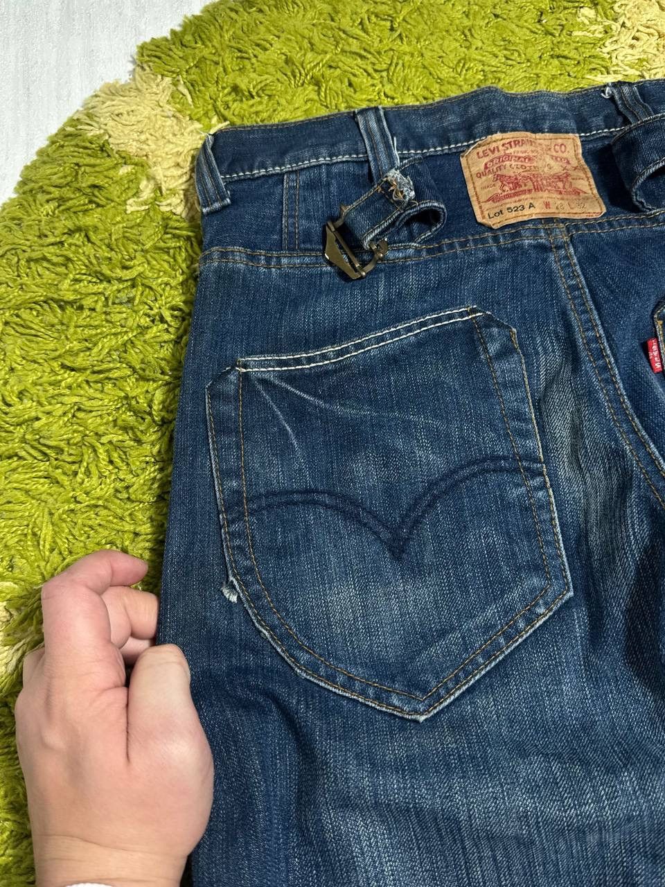 Levi's Retro 90s Levi Strauss 523 Buckle Back Denim Jeans 28x32 Size US 28 / EU 44 - 3 Thumbnail