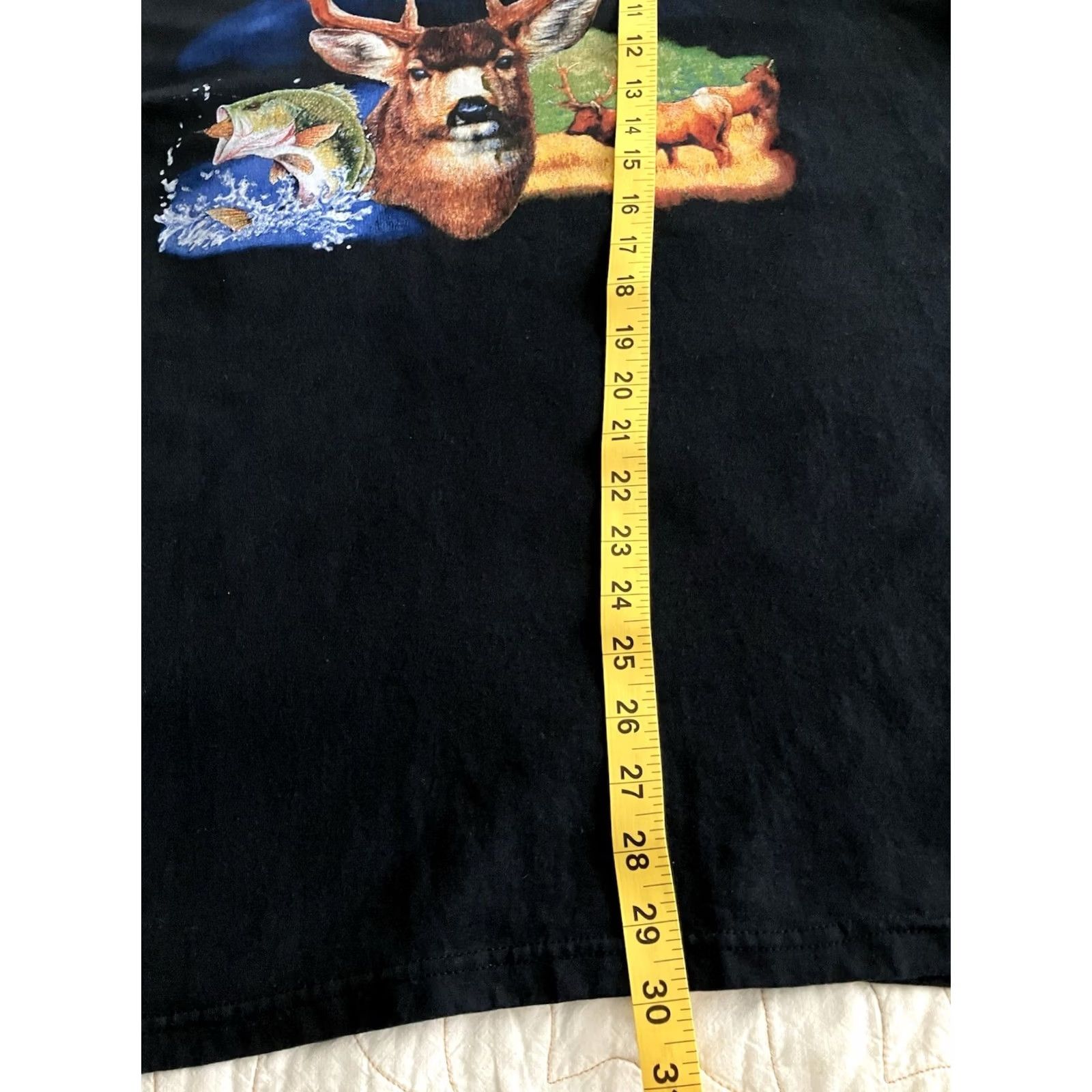 Jerzees VINTAGE JERZEES Heavyweight T-Shirt Adult XL Black Short Sleeve Fish Deer Graphic 90s Mens Size US 36 / EU 52 - 6 Thumbnail