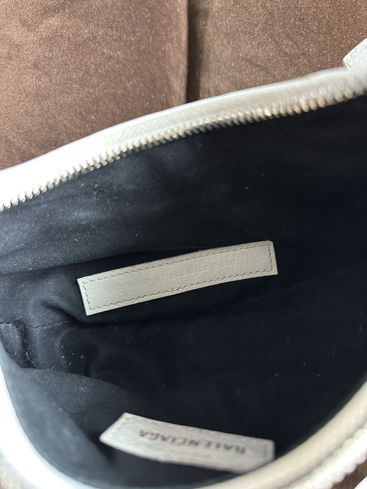 Balenciaga BALENCIAGA Le Cagole XS Leather Piercing Bag Size ONE SIZE - 6 Thumbnail