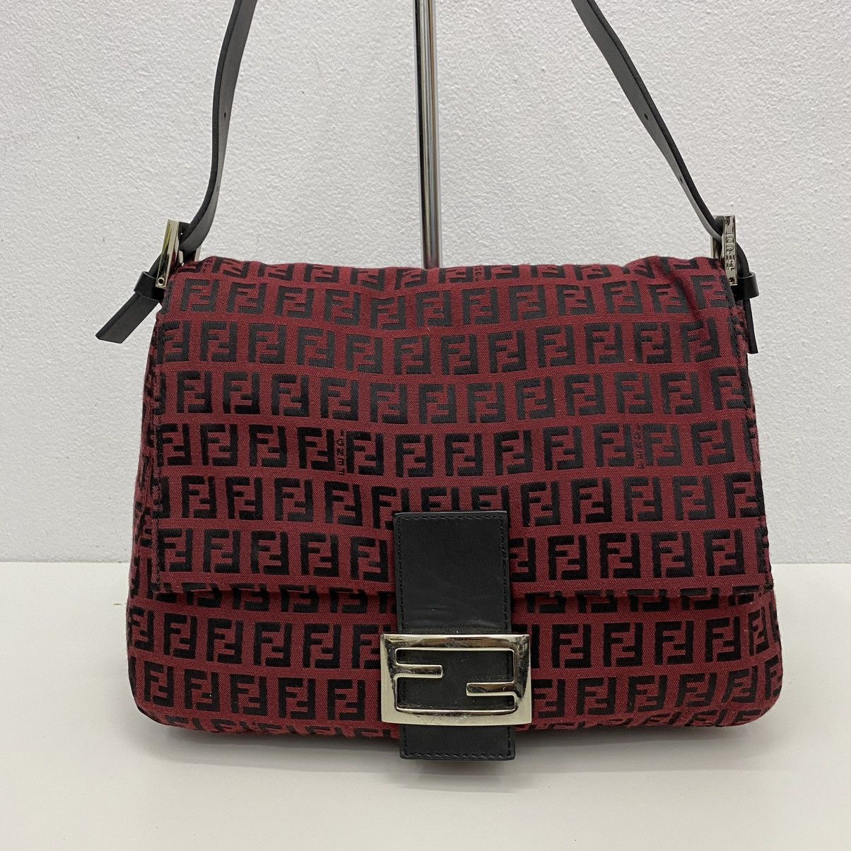 Fendi ‼️LASTDROP‼️ AUTHENTIC FENDI MAMMA ZUCCHINO SHOULDER BAG Size ONE SIZE - 2 Thumbnail