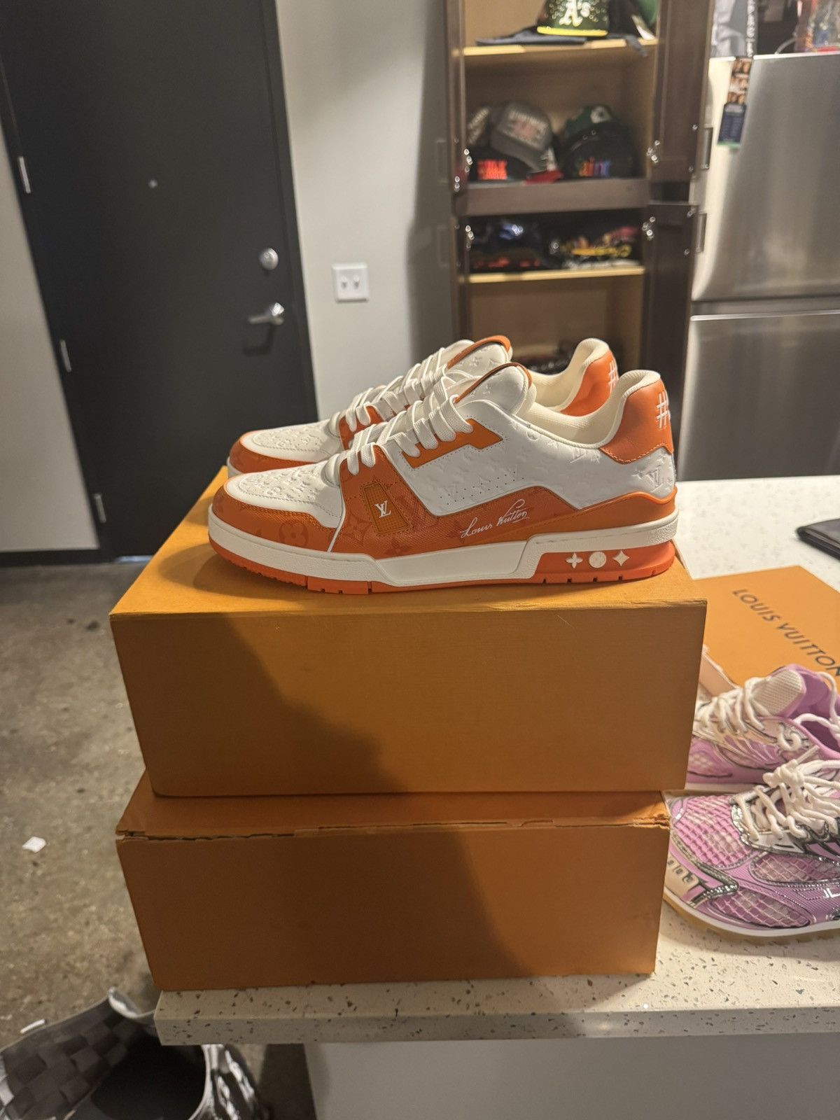Louis Vuitton Louis Vuitton LV Trainer Size US 10.5 / EU 43-44 - 1 Thumbnail