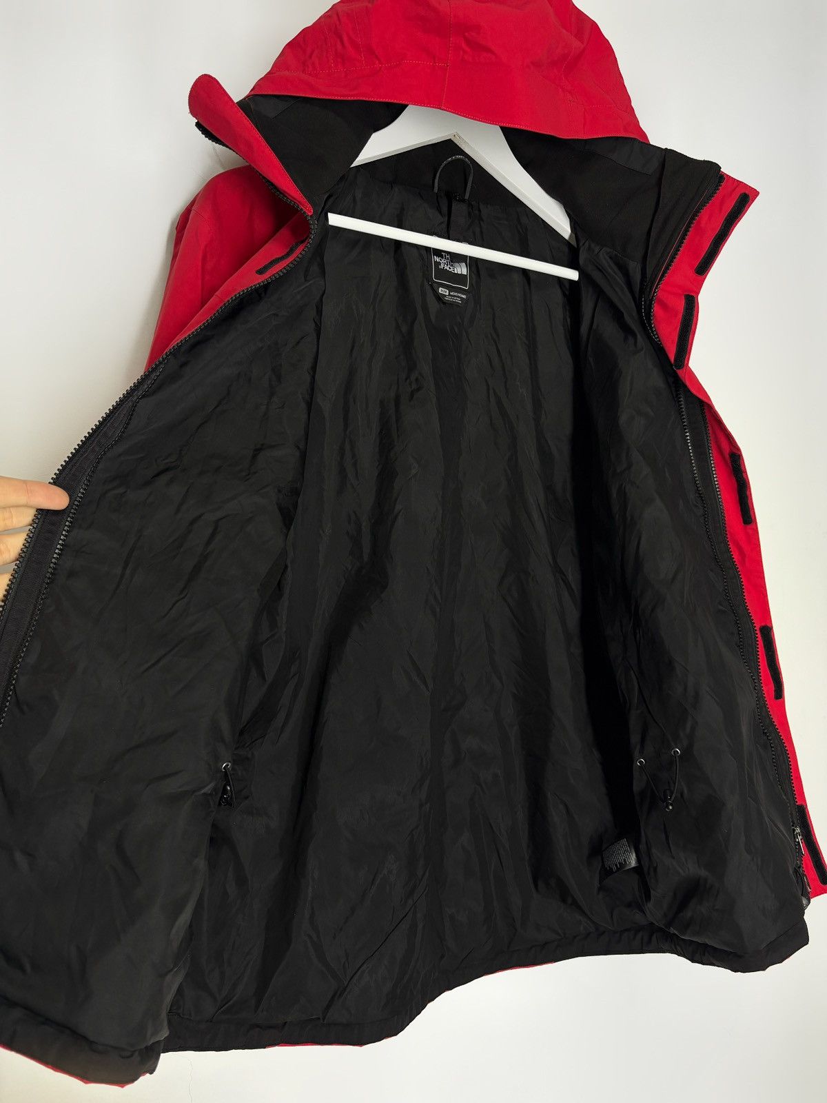 The North Face The North Face HyVent Red Nylon Jacket Size US M / EU 48-50 / 2 - 13 Thumbnail