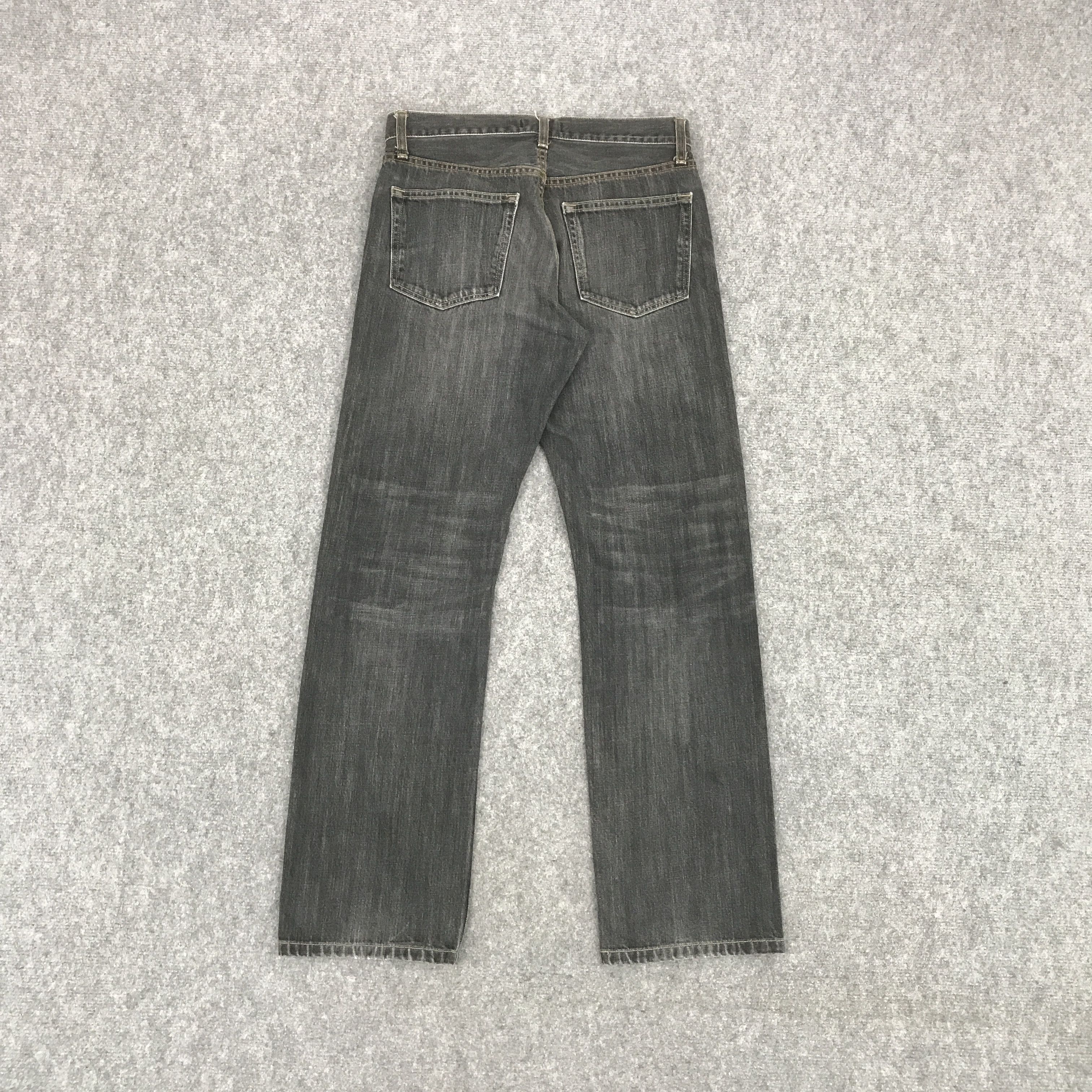 Japanese Brand × Jun Takahashi JAPANESE BLACK FADED UNIQLO DISTRESSED DENIM JEANS Size US 29 - 2 Thumbnail