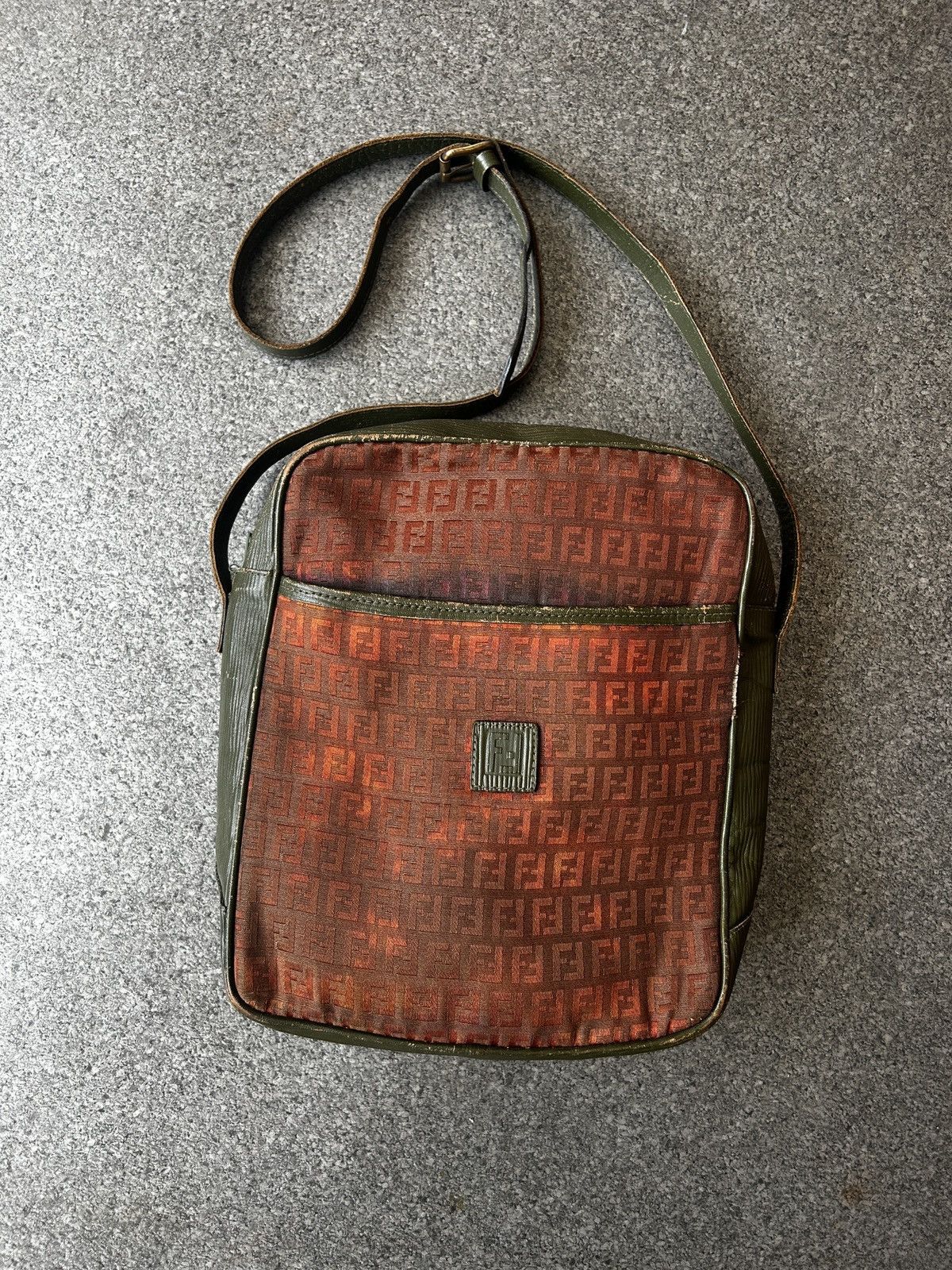 Fendi × Vintage Rare Vintage Fendi Monogram Shoulder Bag Size ONE SIZE - 2 Thumbnail