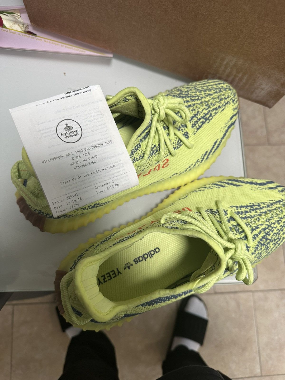Yeezy Adidas Yeezy Boost 350 V2 Semi Frozen Yellow Size 9.5 Size US 9.5 / EU 42-43 - 6 Thumbnail