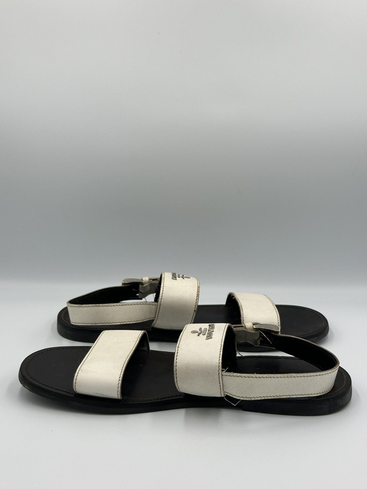 Prada Prada leather white sandals with metal logo Size US 7 / EU 40 - 6 Thumbnail