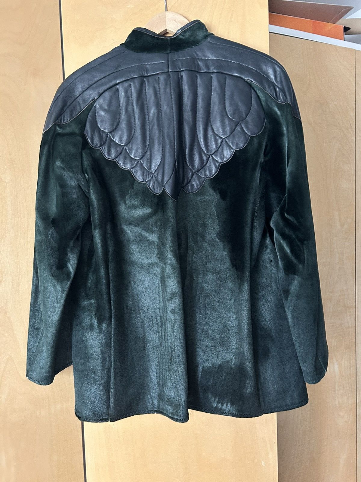 Other 70’s suede jacket with black leather patches Size US L / EU 52-54 / 3 - 4 Thumbnail