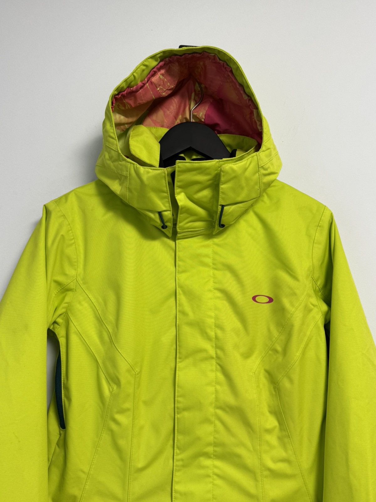 Oakley Oakley Vintage Y2K style Outdoor Jacket Women’s Size M / US 6-8 / IT 42-44 - 2 Thumbnail