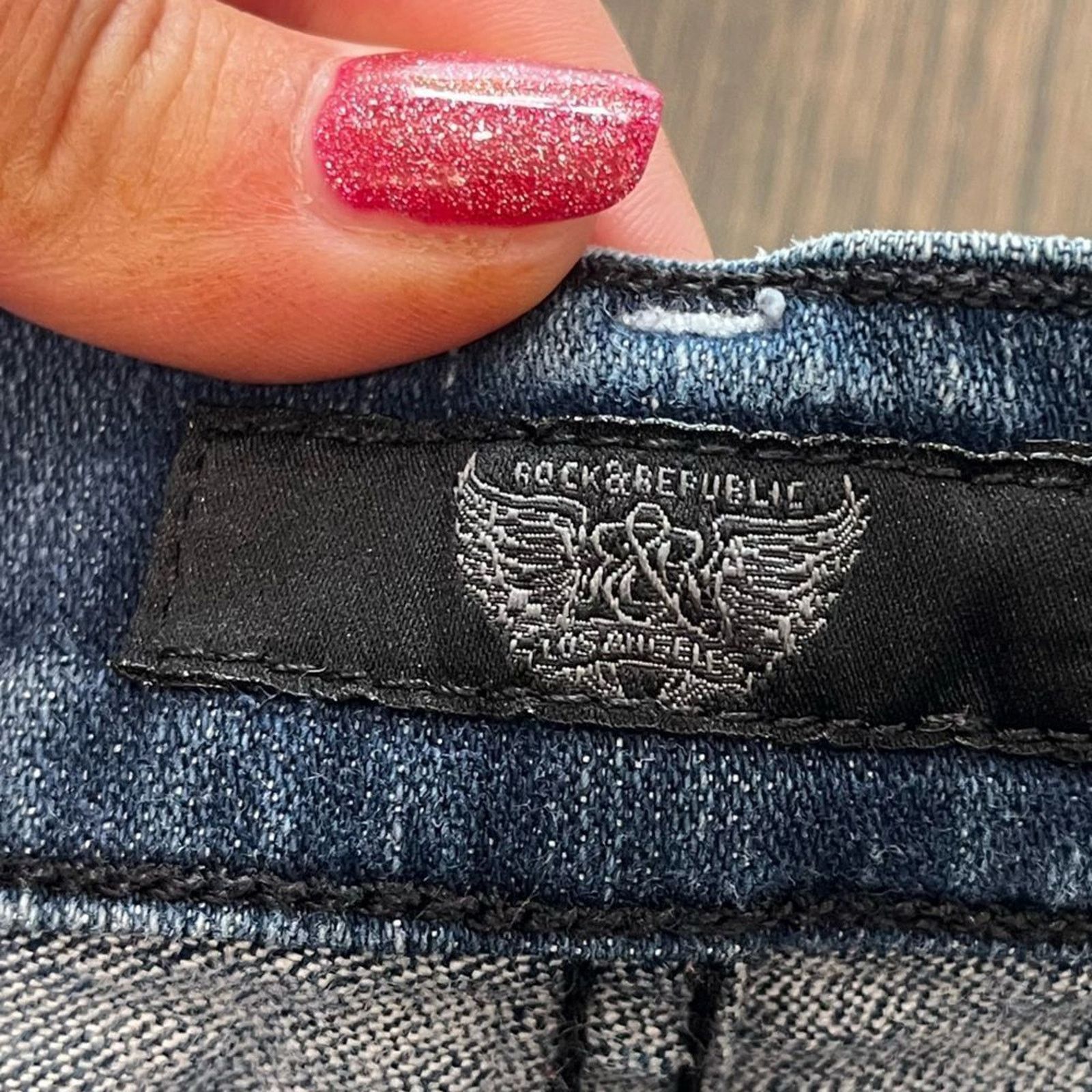 Rock & Republic Rock & Republic Medium Wash Low Rise Flare Jeans Size 24 Size 24" / US 00 / IT 34 - 7 Thumbnail