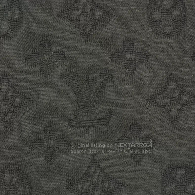 Louis Vuitton Louis Vuitton Black, white and blue color-blocked embossed Size L / US 10 / IT 46 - 7 Thumbnail