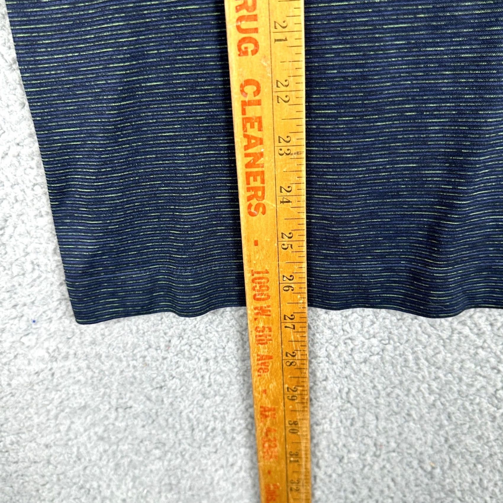 Lululemon Lululemon T-Shirt Tee Mens Medium Blue Neon Green Stripe Workout Logo Short Sleeve Crew Neck Athletic Breathable Size US M / EU 48-50 / 2 - 7 Thumbnail