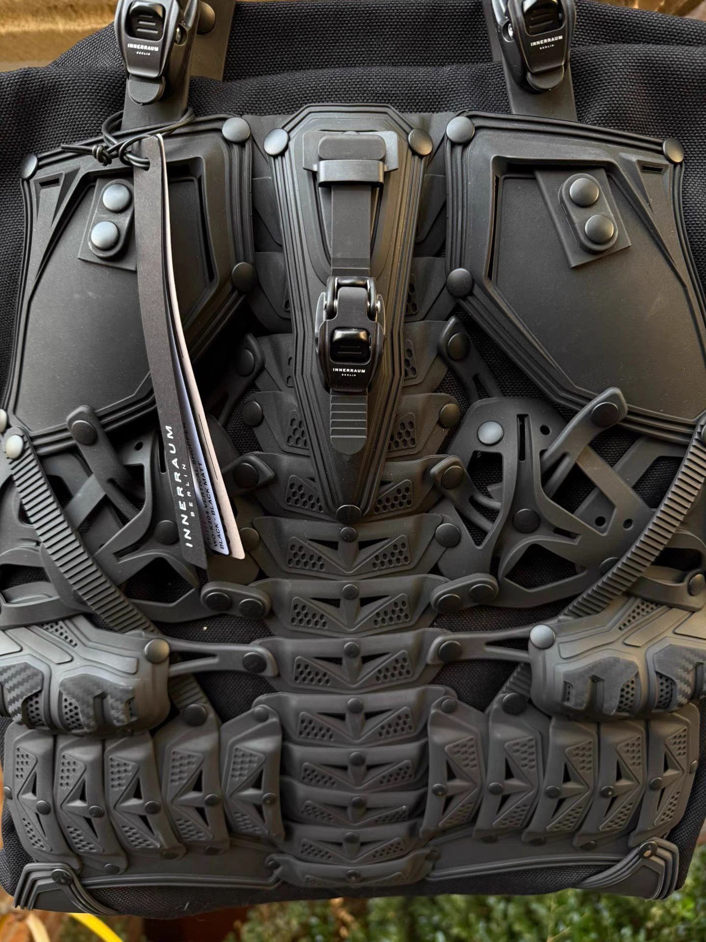 Junya Watanabe Junya Watanabe x INNERRAUM Armor Spine Tote Bag K20 Size ONE SIZE - 3 Thumbnail