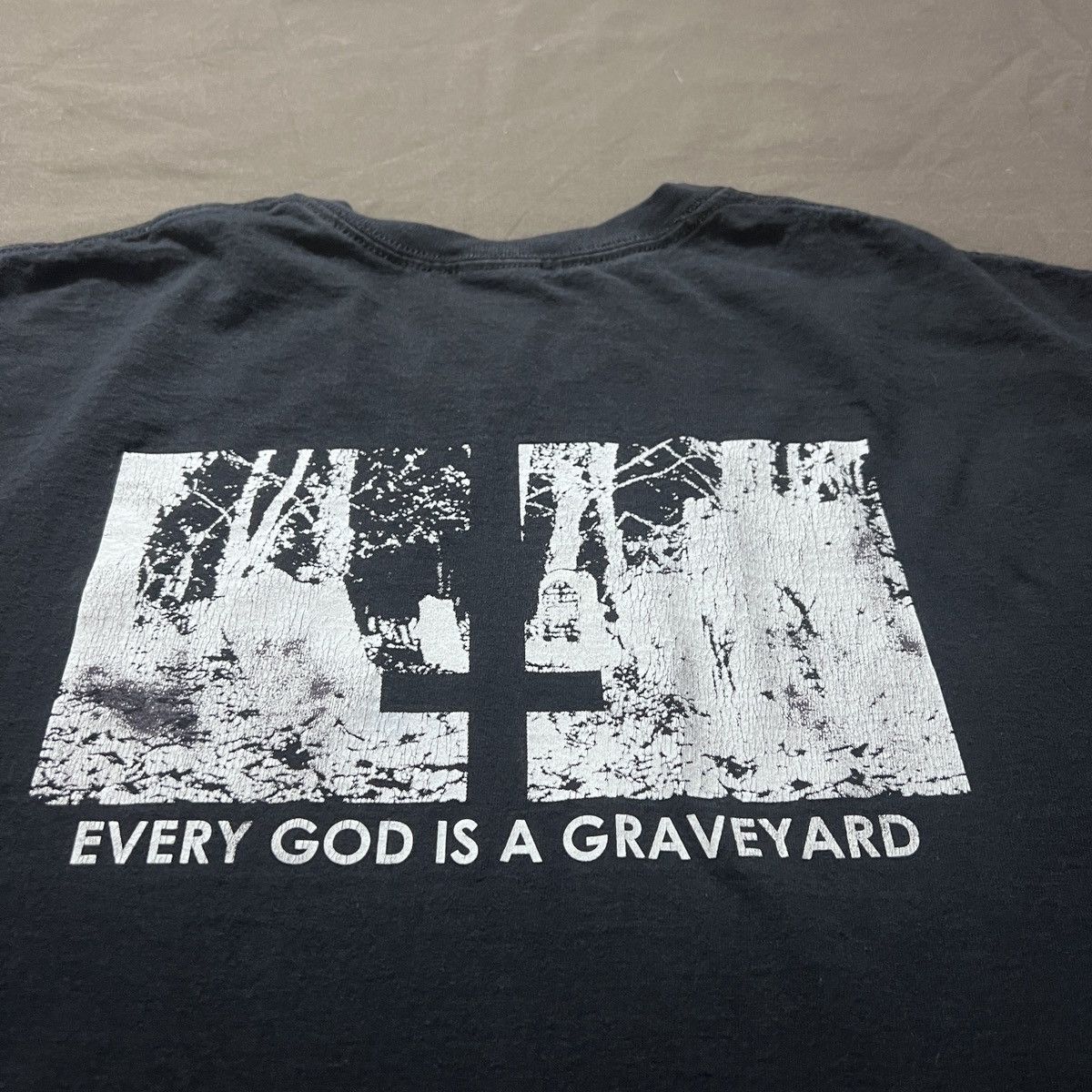 Vintage Vintage Y2K EVERY GOD IS A GRAVEYARD Jesus Holy Bible Tee Size US L / EU 52-54 / 3 - 1 Thumbnail