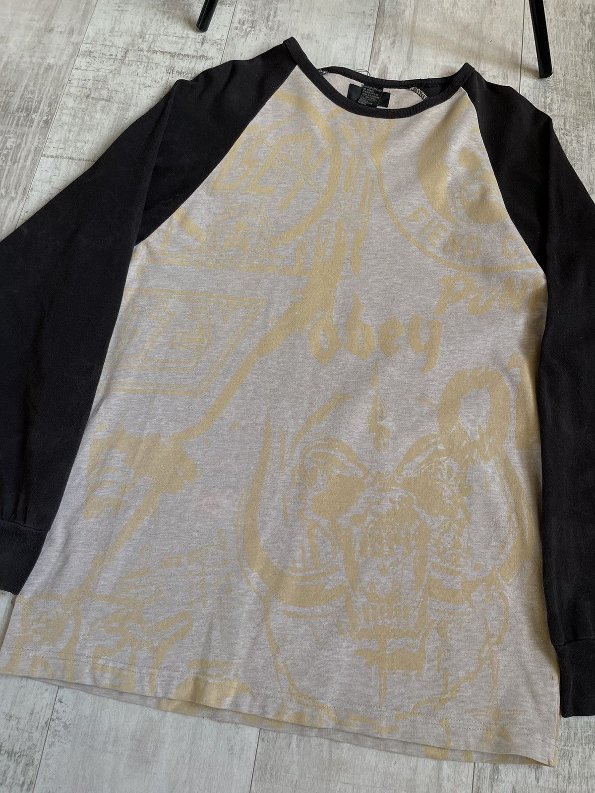 Obey Vintage Archive Obey x Motorhead / Charged Punk Sweatshirt Size US L / EU 52-54 / 3 - 5 Thumbnail