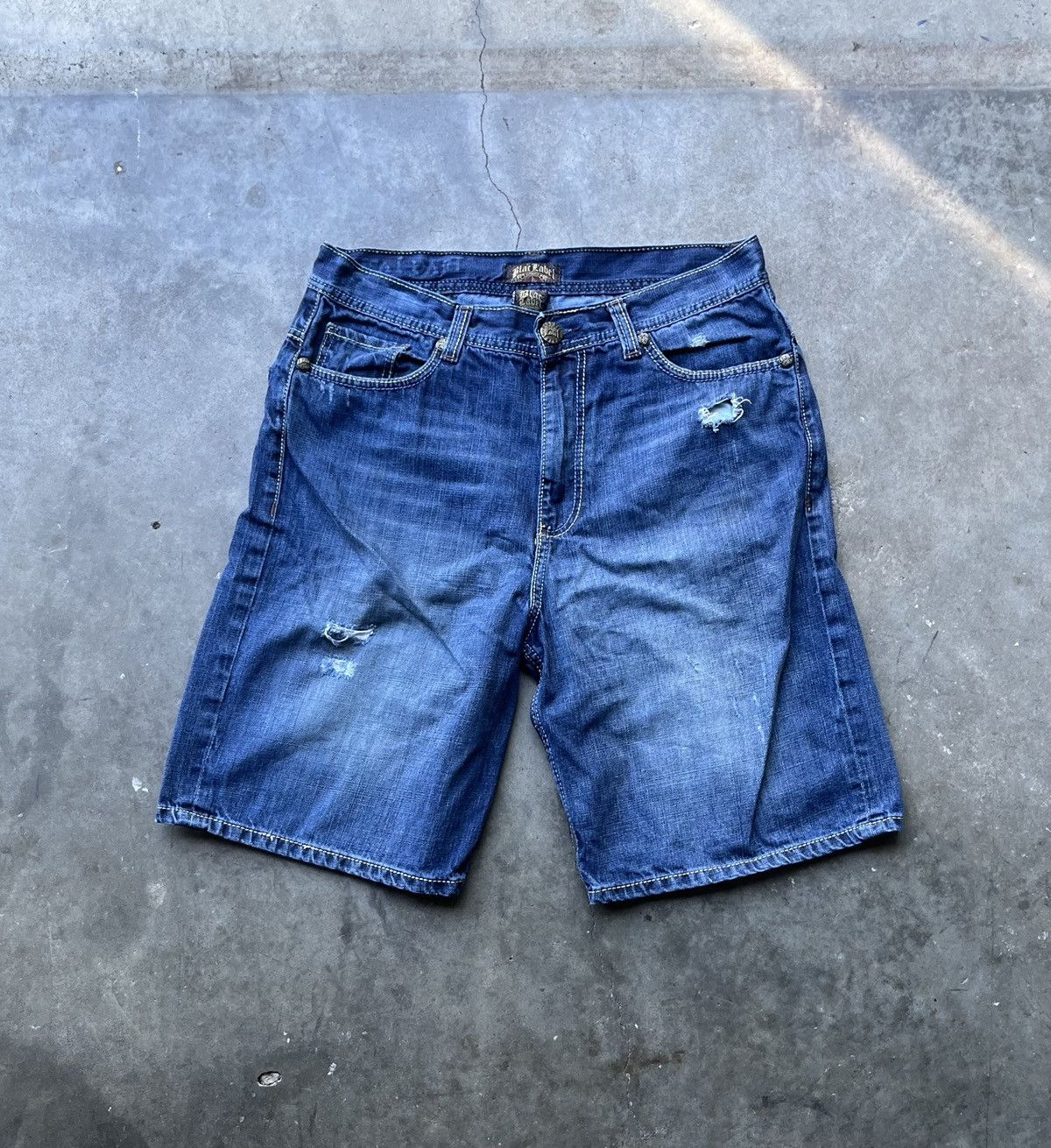 Vintage blac Label Distressed Denim Shorts Size US 36 / EU 52 - 1 Thumbnail