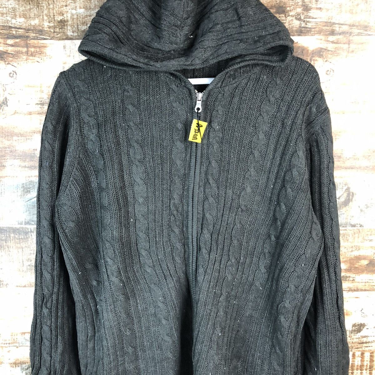 Uniqlo Uniqlo Black vintage Hoodie sweater #A2241 Size US XL / EU 56 / 4 - 5 Thumbnail